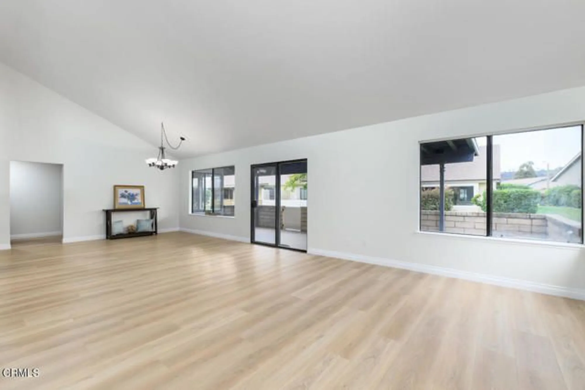 Property Slideshow image 16 of 40 | 42025 village 42, Camarillo, CA, 93012