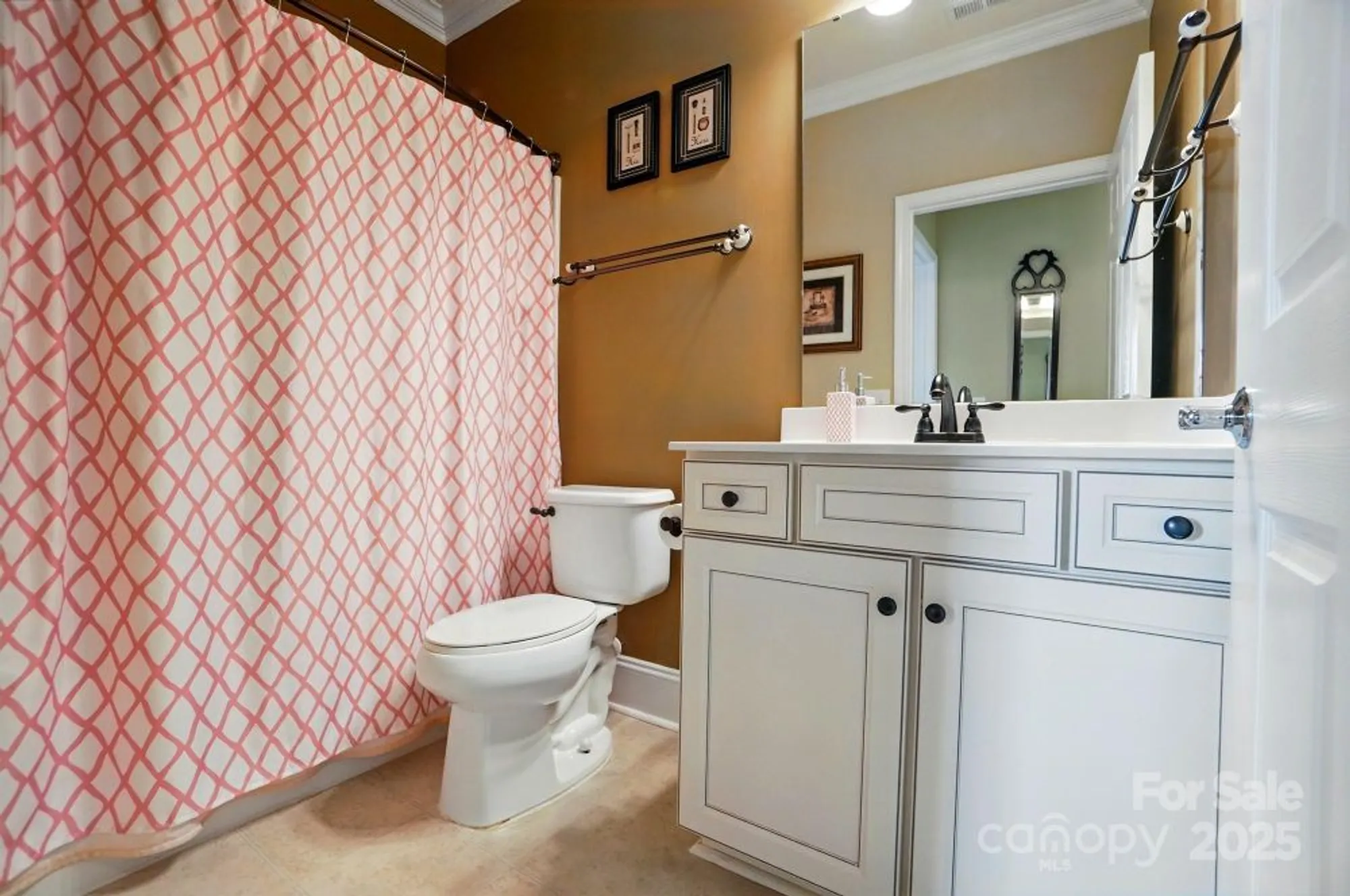 Property Slideshow image 22 of 30 | 1974 links view dr, Fort Mill, SC, 29707