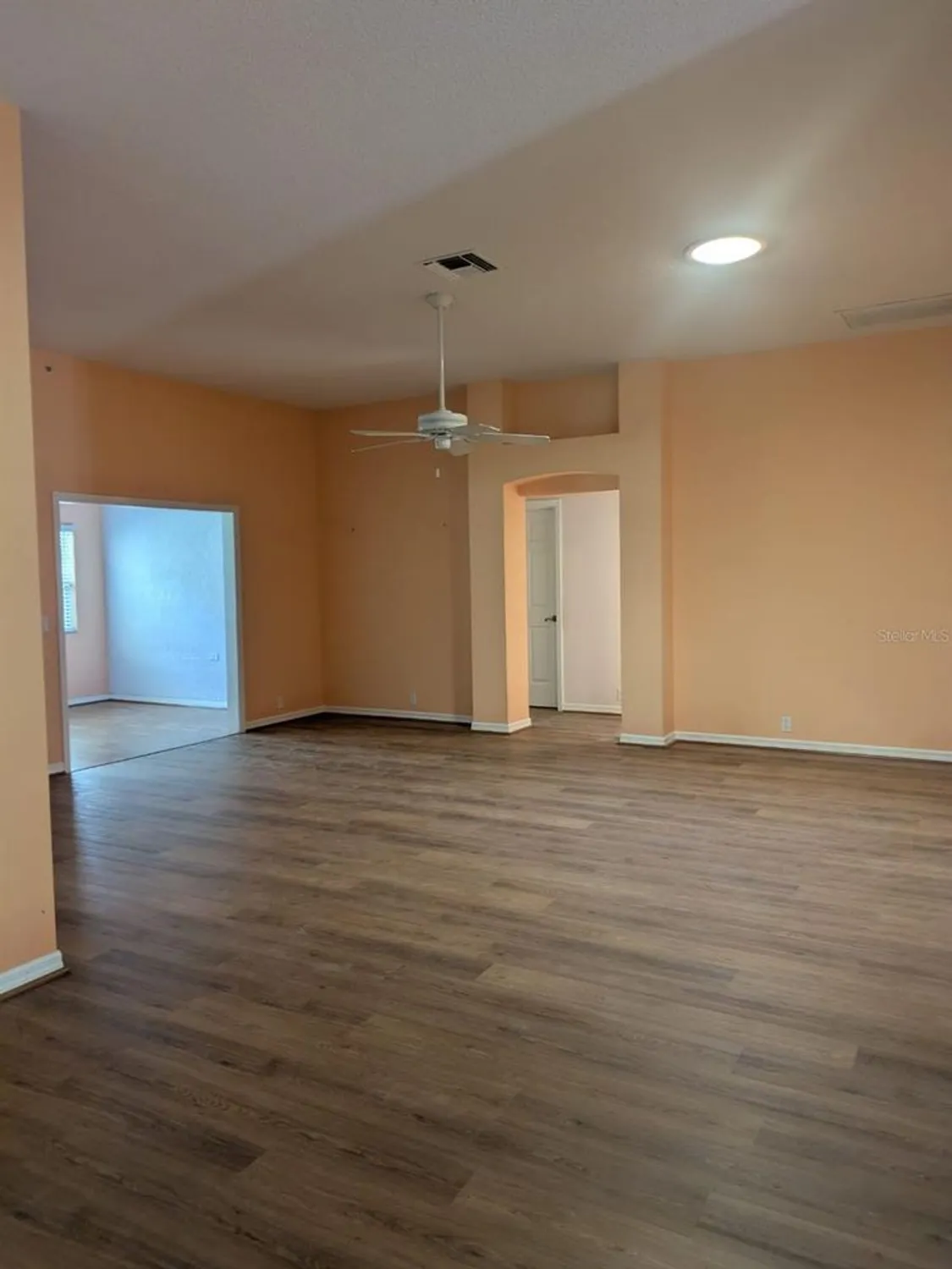 Property Slideshow image 10 of 43 | 144 costa mesa dr, Lady Lake, FL, 32159