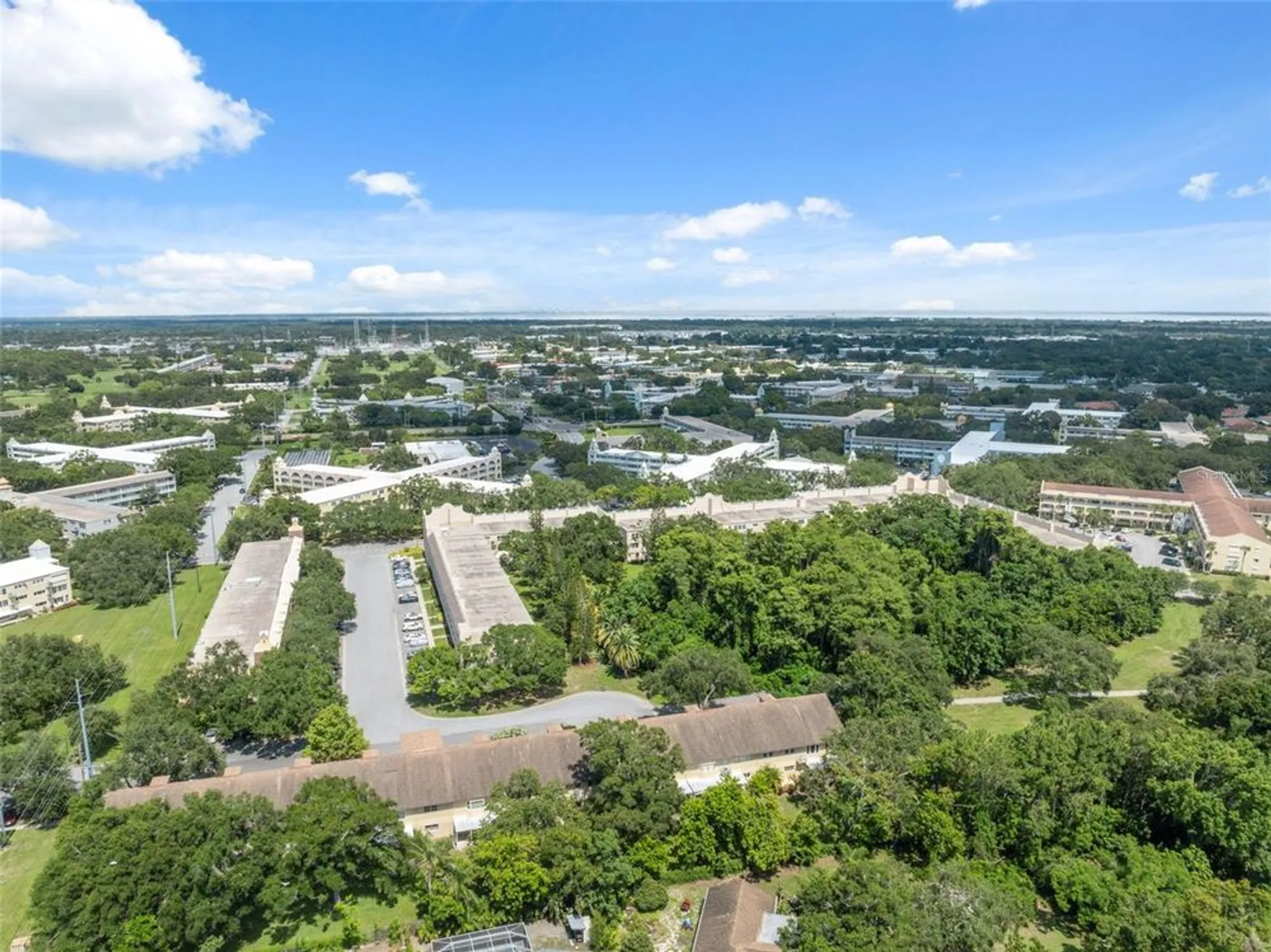 Property Slideshow image 43 of 49 | 2192 swedish dr 26, Clearwater, FL, 33763