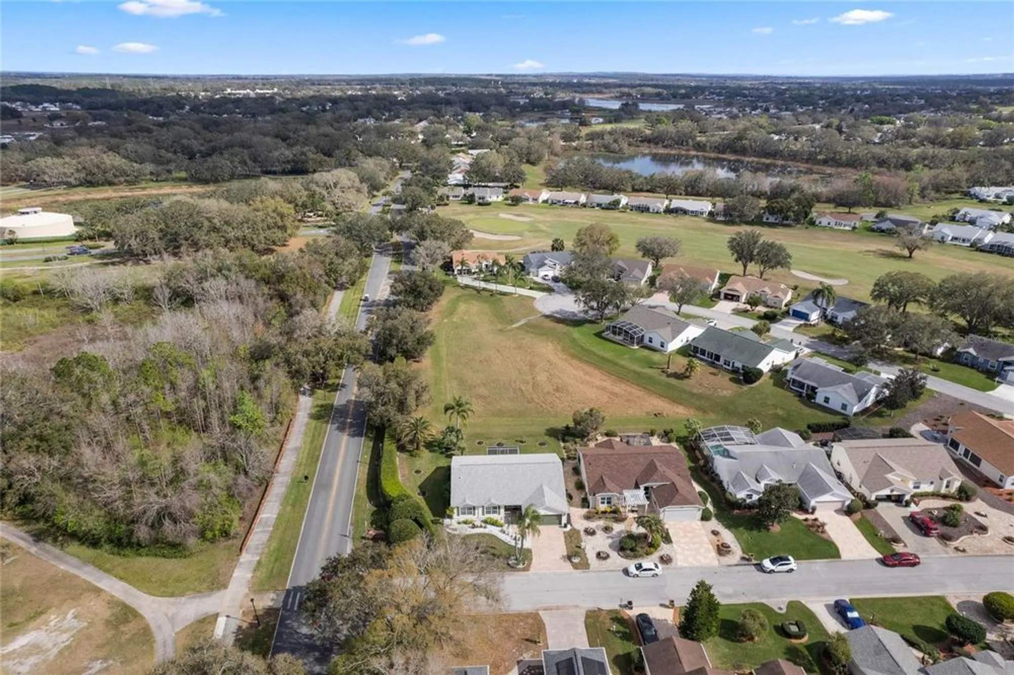 Property Slideshow image 44 of 59 | 25274 lost oak cir, Leesburg, FL, 34748