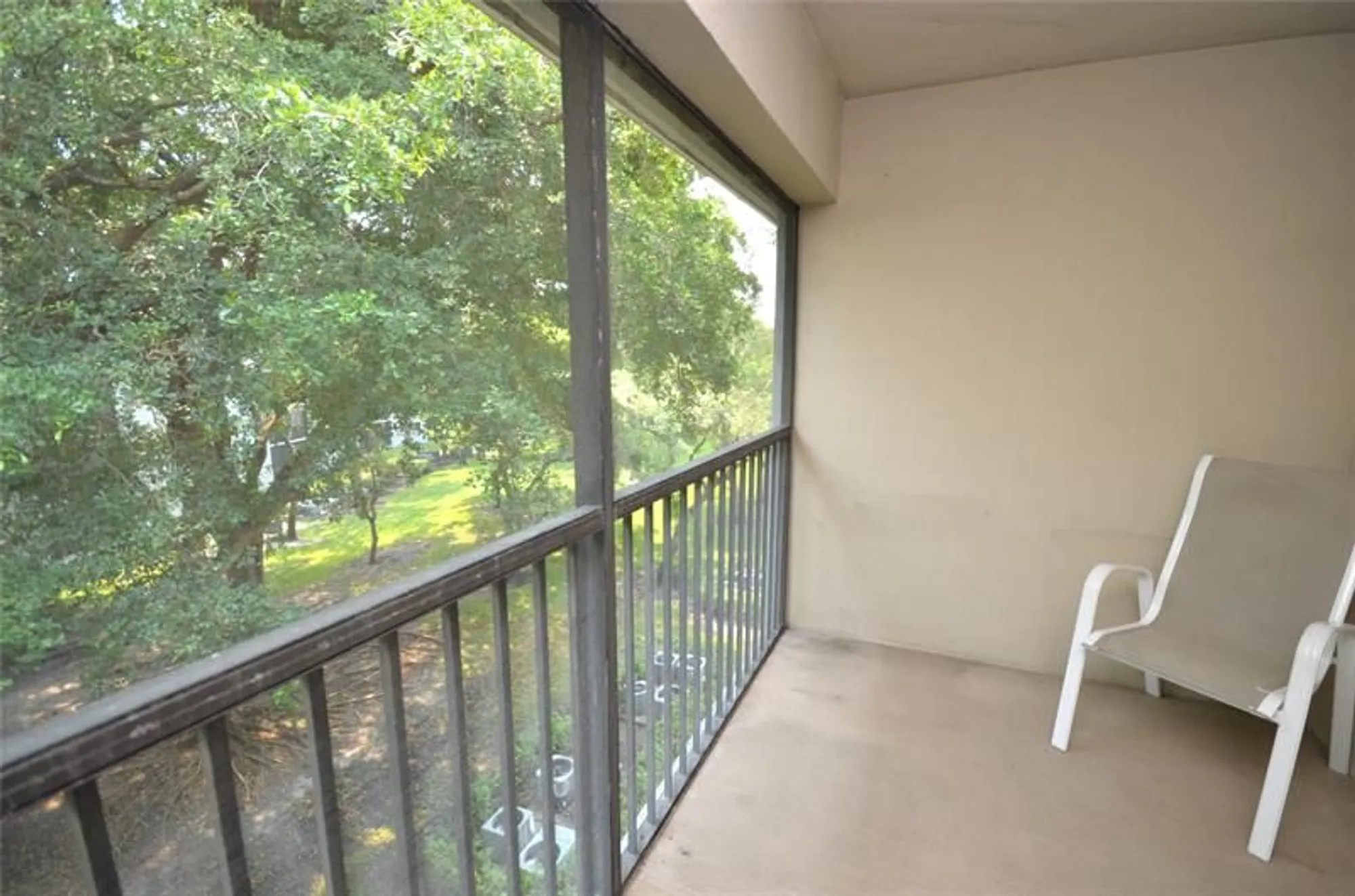 Property Slideshow image 13 of 21 | 801 sw 138th ave e402, Pembroke Pines, FL, 33027