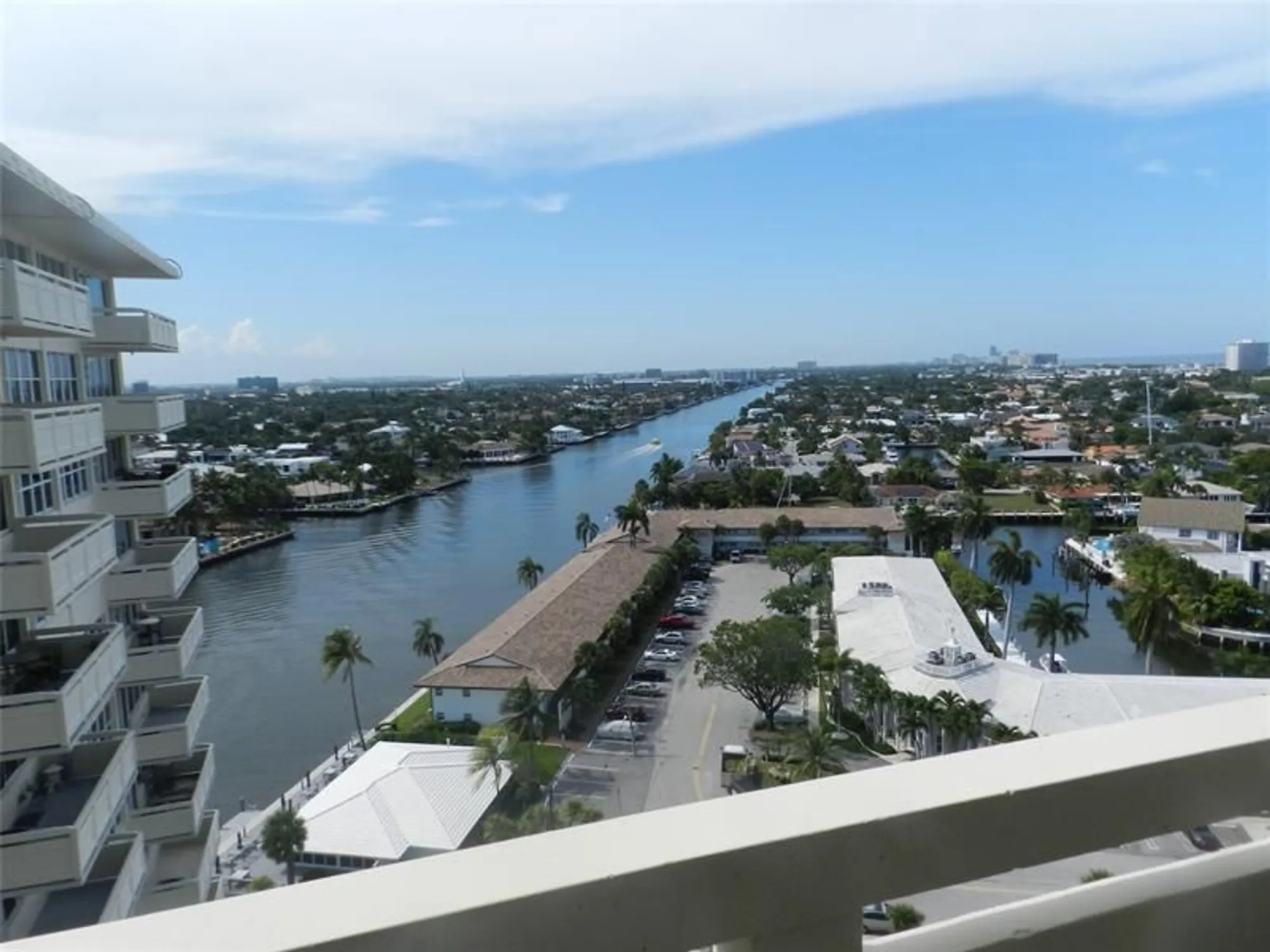 Property Slideshow image 2 of 34 | 3200 ne 36th st apt 1612a, Fort Lauderdale, FL, 33308