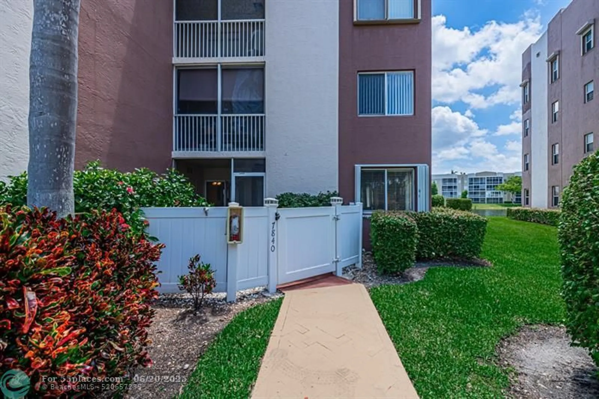 Property Slideshow image 3 of 31 | 7840 trent dr # 111, Tamarac, FL, 33321