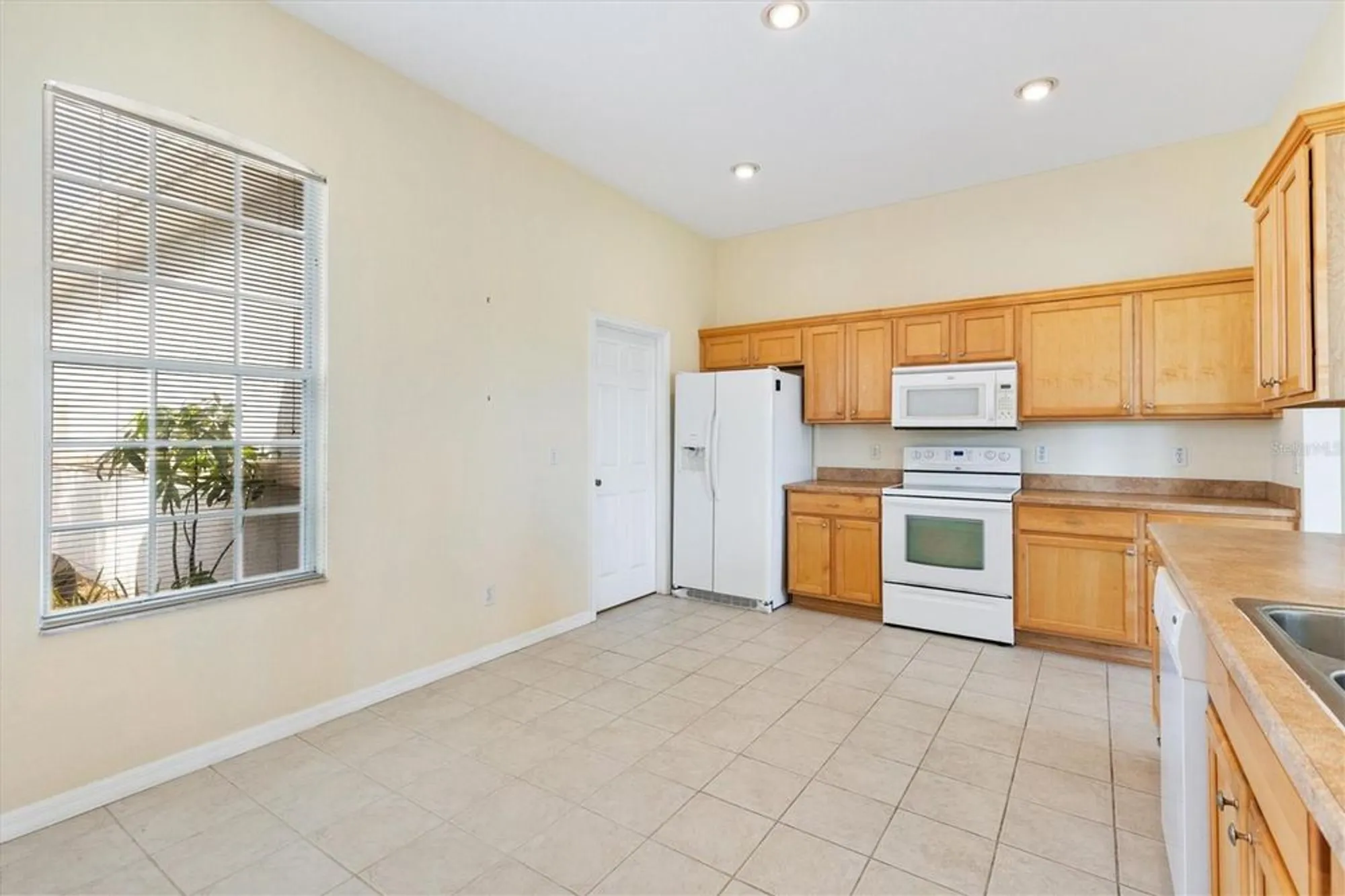 Property Slideshow image 9 of 35 | 12205 se 173rd pl, Summerfield, FL, 34491