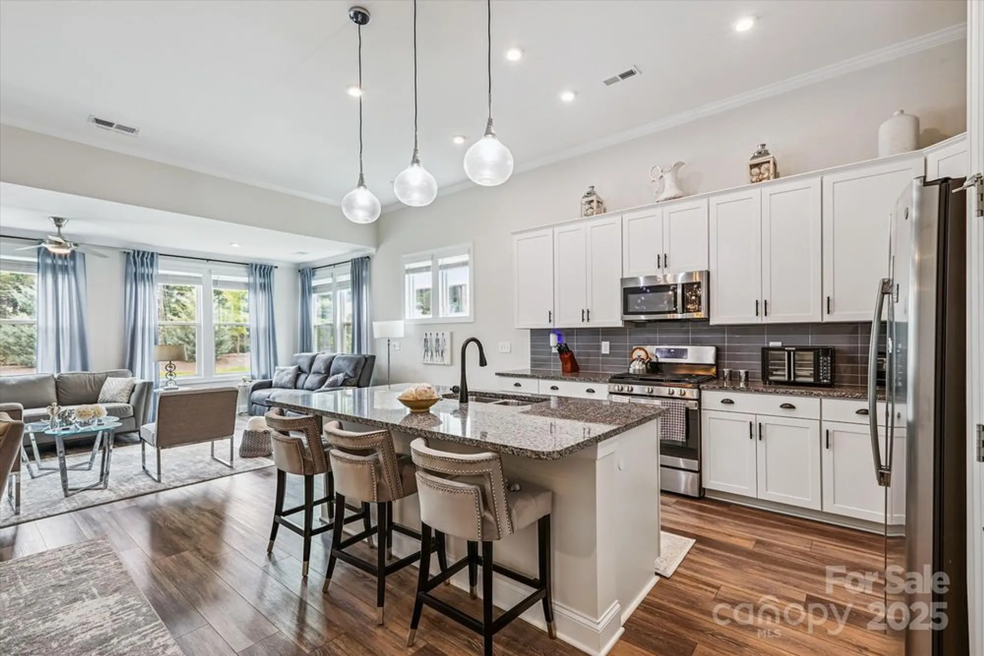 Property Slideshow image 21 of 36 | 10400 superb ln, Charlotte, NC, 28215