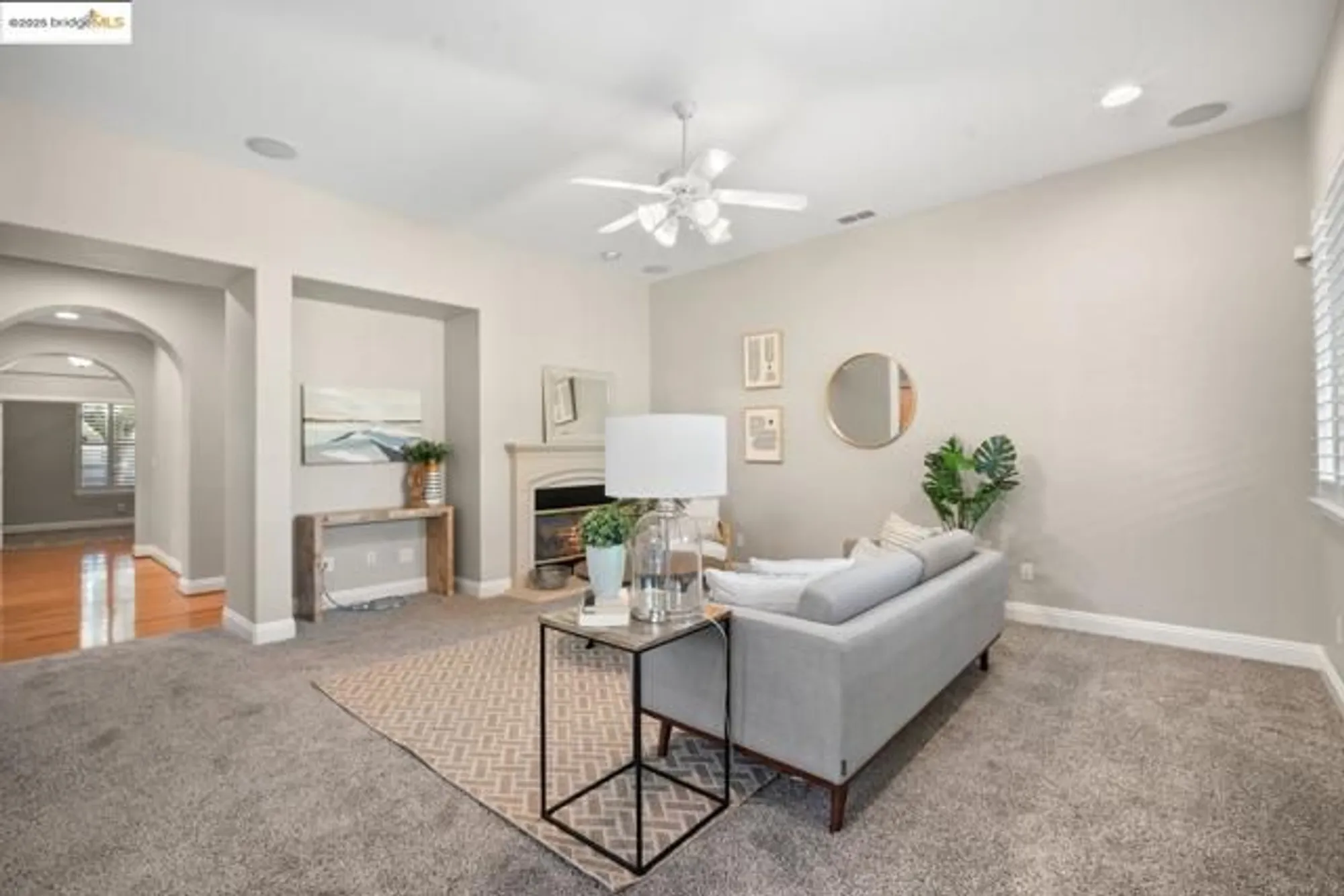 Property Slideshow image 6 of 32 | 131 montilla cir, Sacramento, CA, 95835