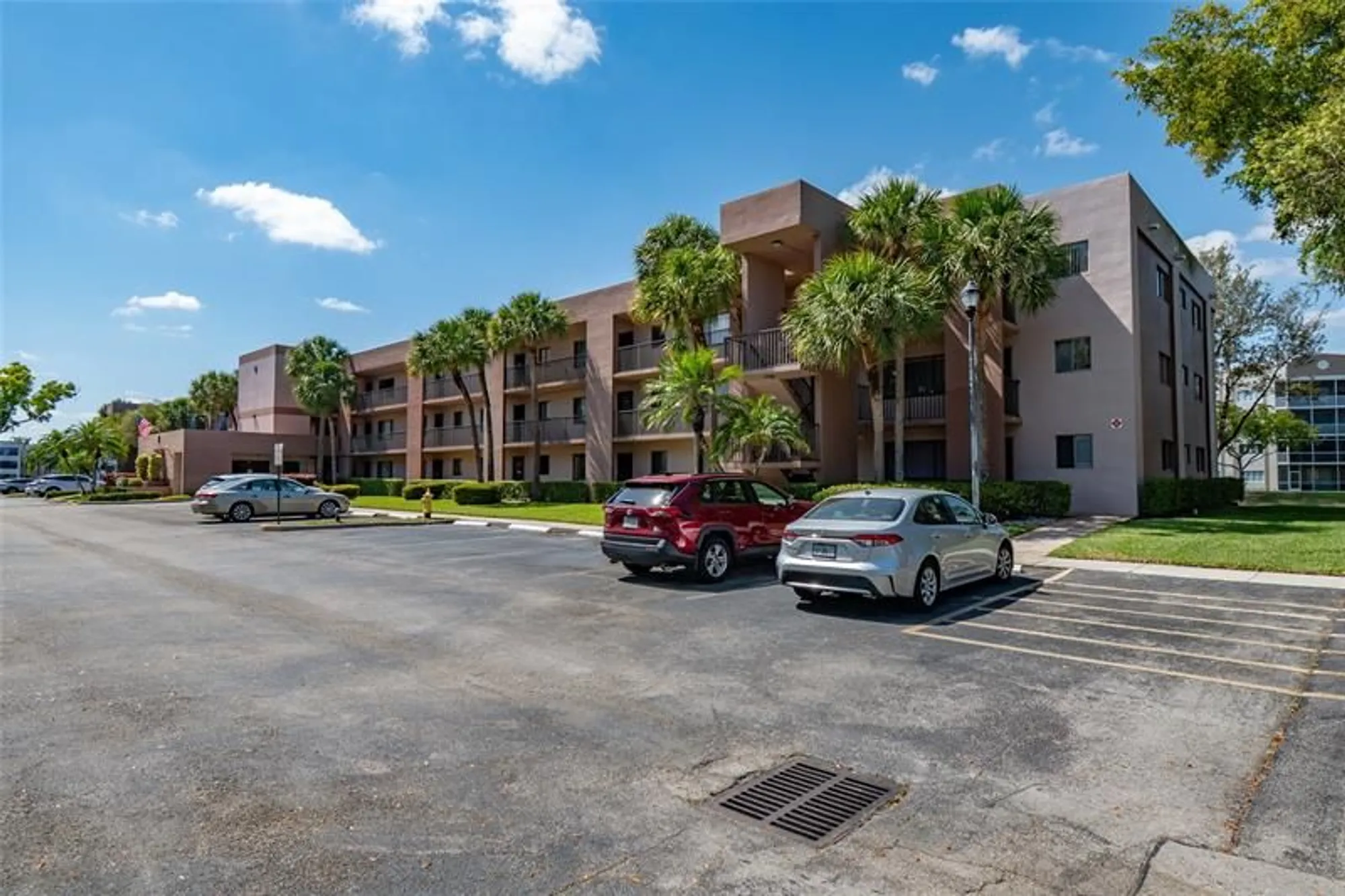 Property Slideshow image 1 of 41 | 7448 ashmont cir 312, Tamarac, FL, 33321