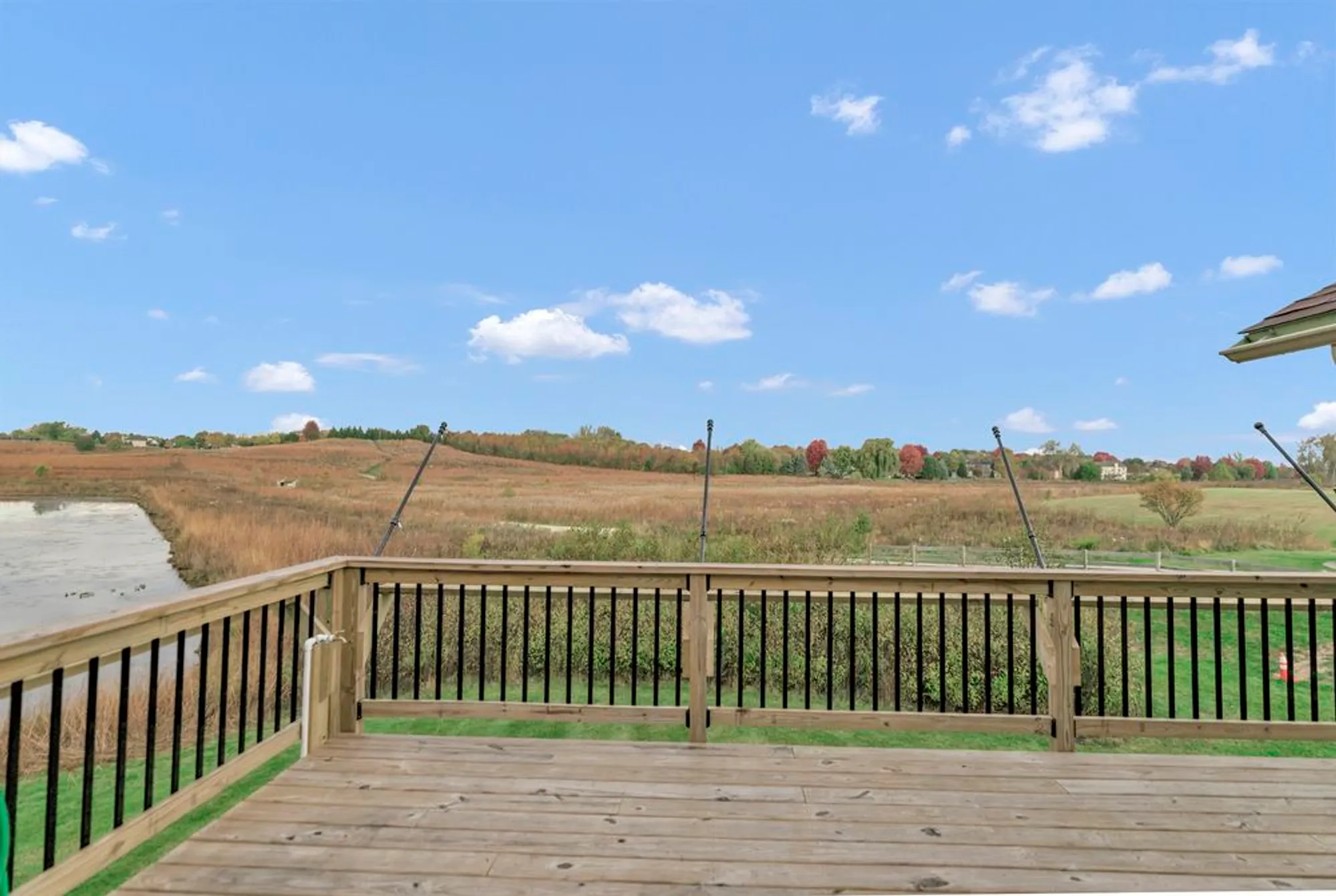 Property Slideshow image 16 of 71 | 2660 harnish dr, Algonquin, IL, 60102