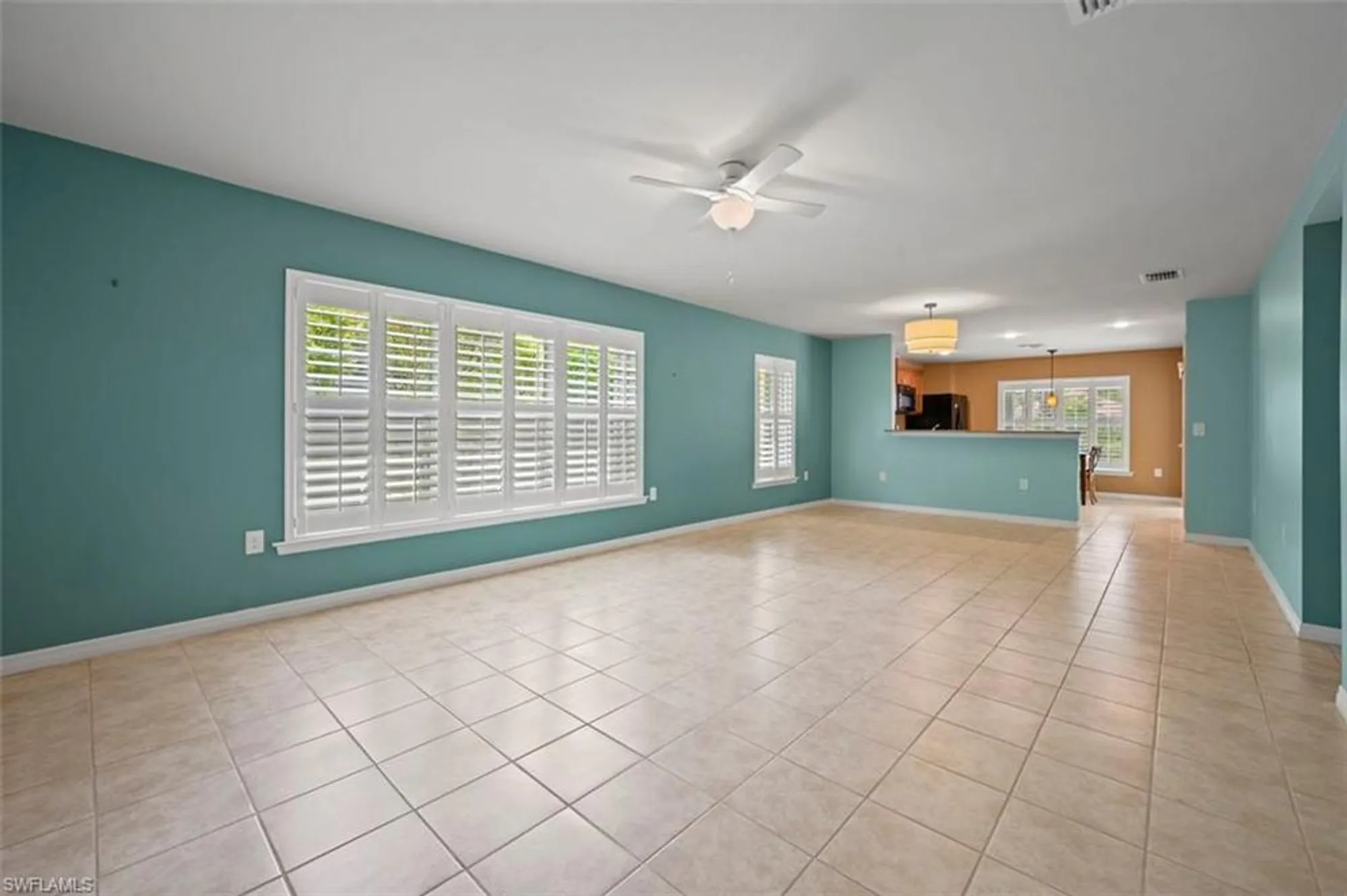 Property Slideshow image 4 of 24 | 15079 reef ln, Bonita Springs, FL, 34135