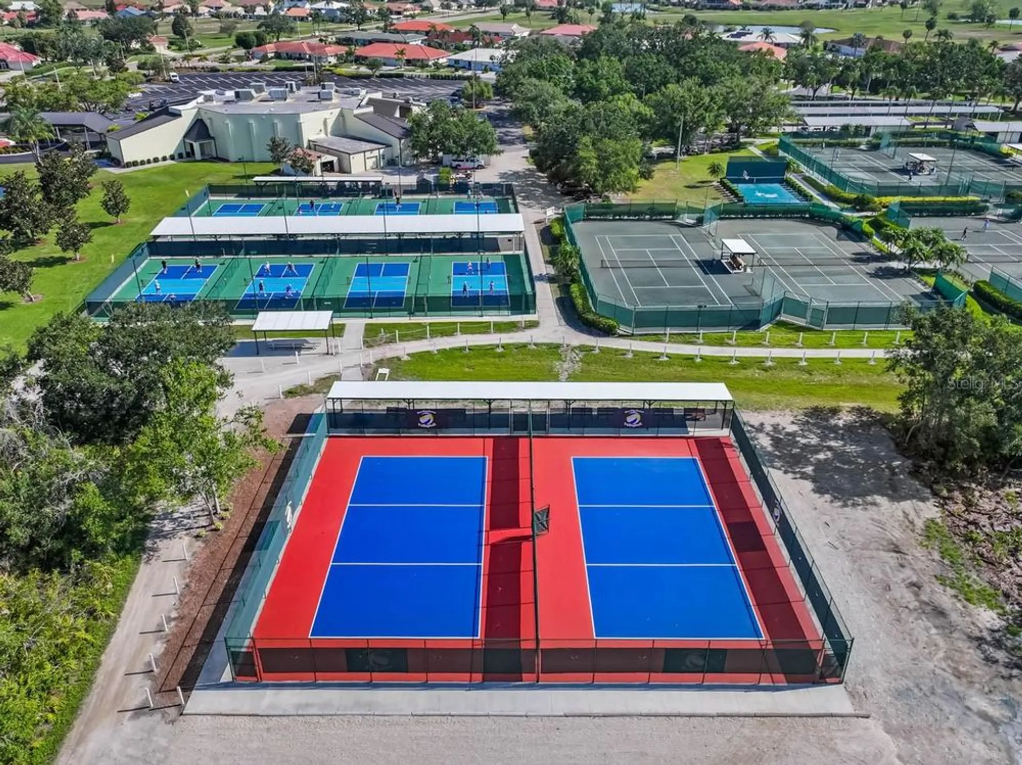 Property Slideshow image 65 of 70 | 1110 jasmine creek ct, Sun City Center, FL, 33573