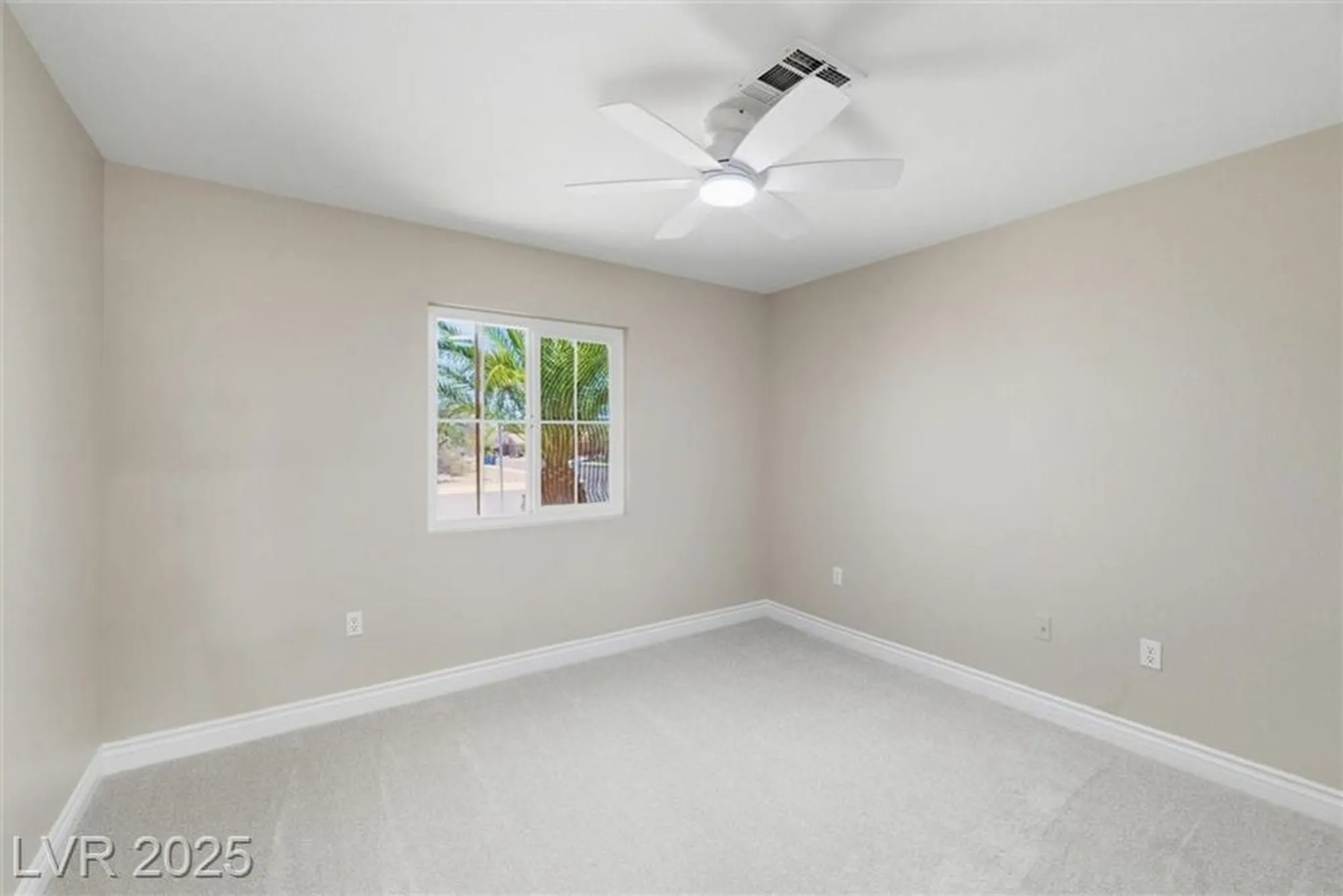 Property Slideshow image 23 of 66 | 3001 merimar dr, Las Vegas, NV, 89134