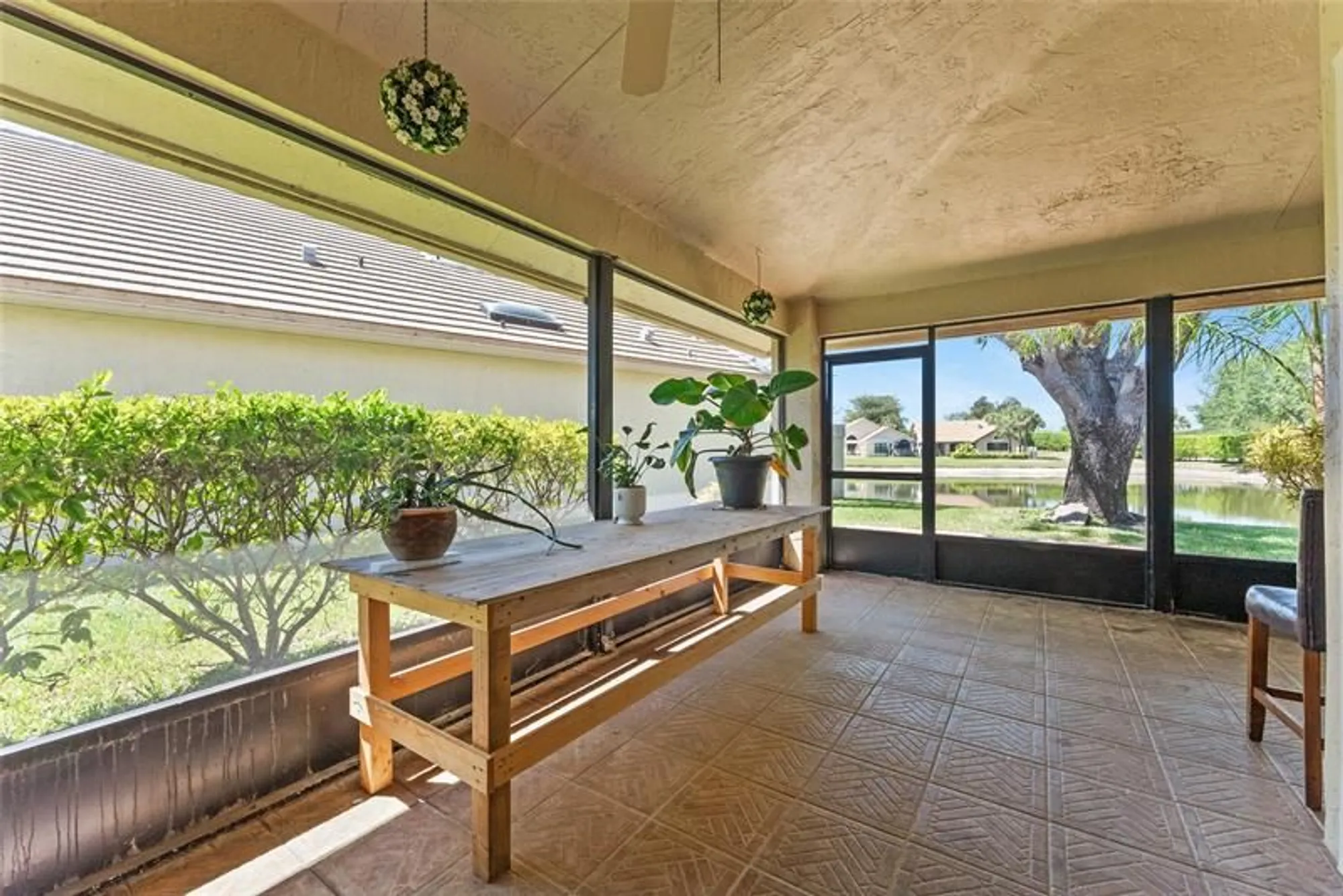 Property Slideshow image 29 of 48 | 6803 bitterbush pl, Boynton Beach, FL, 33472