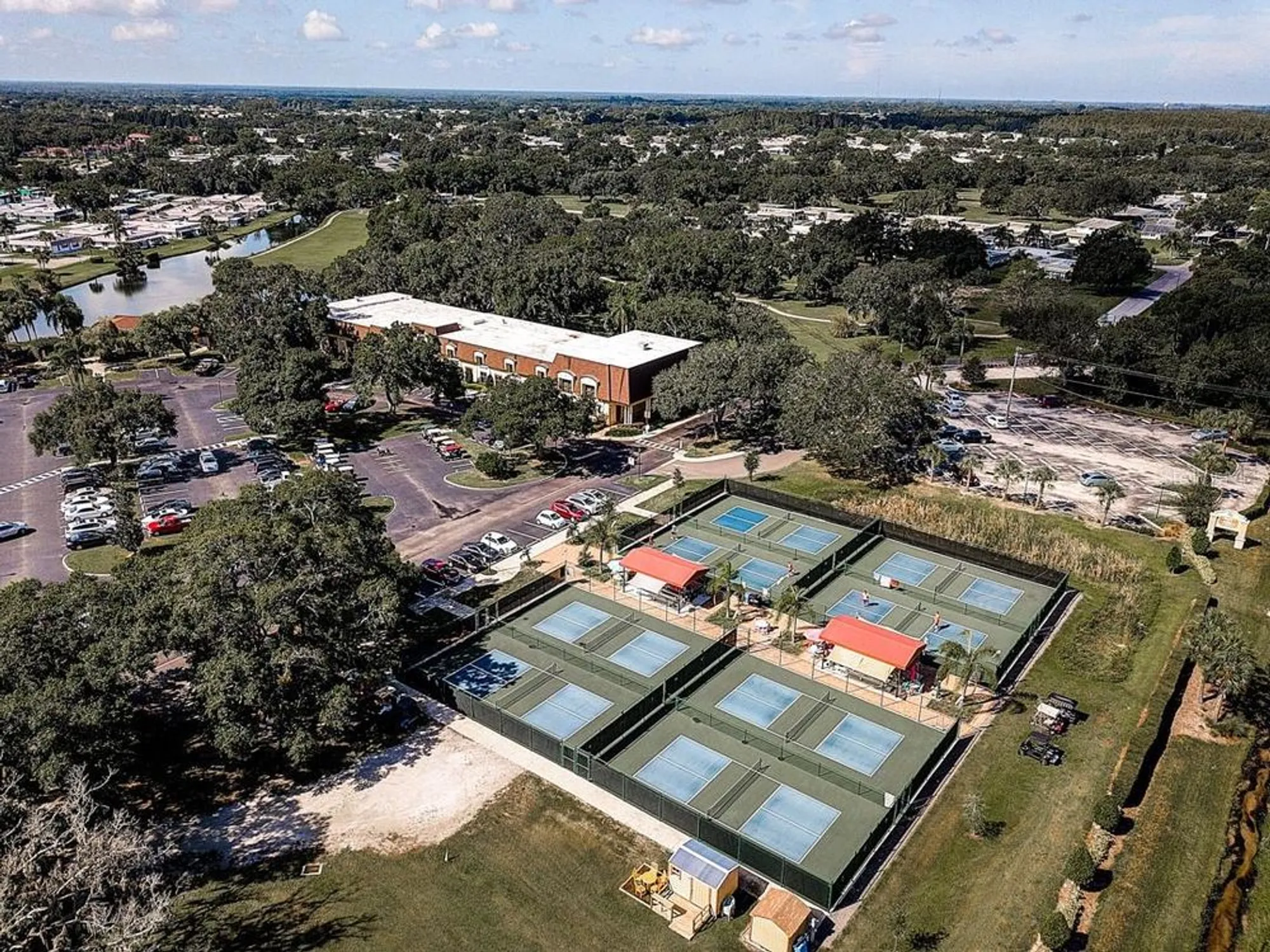 Property Slideshow image 32 of 63 | 1802 bedford ln 2, Sun City Center, FL, 33573