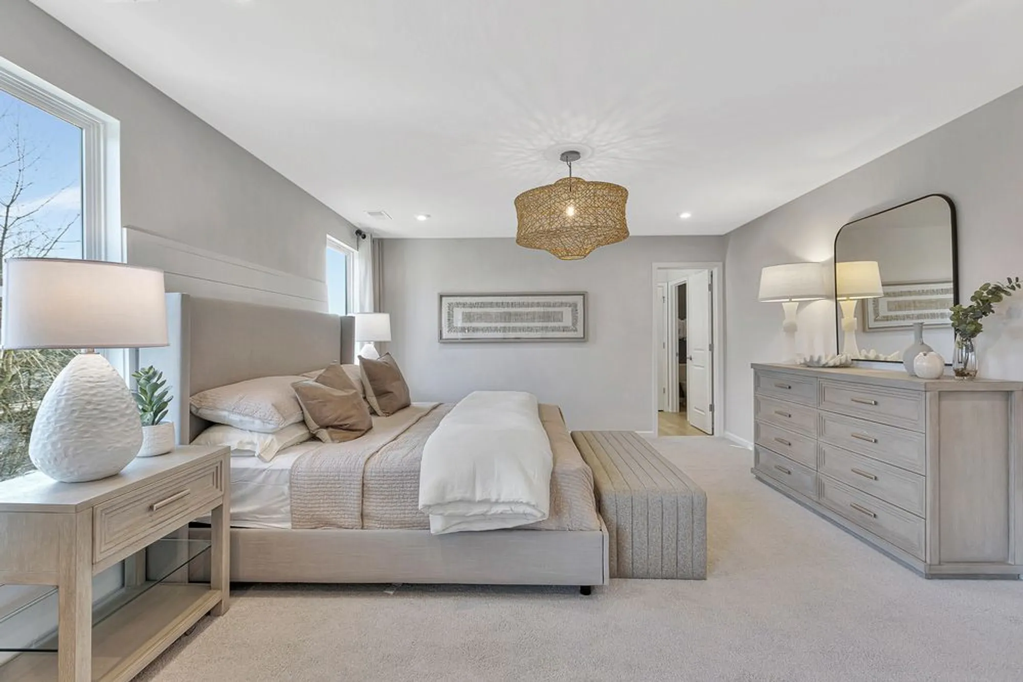 Property Slideshow image 15 of 17 | 3190 peyton cir, Aurora, IL, 60503