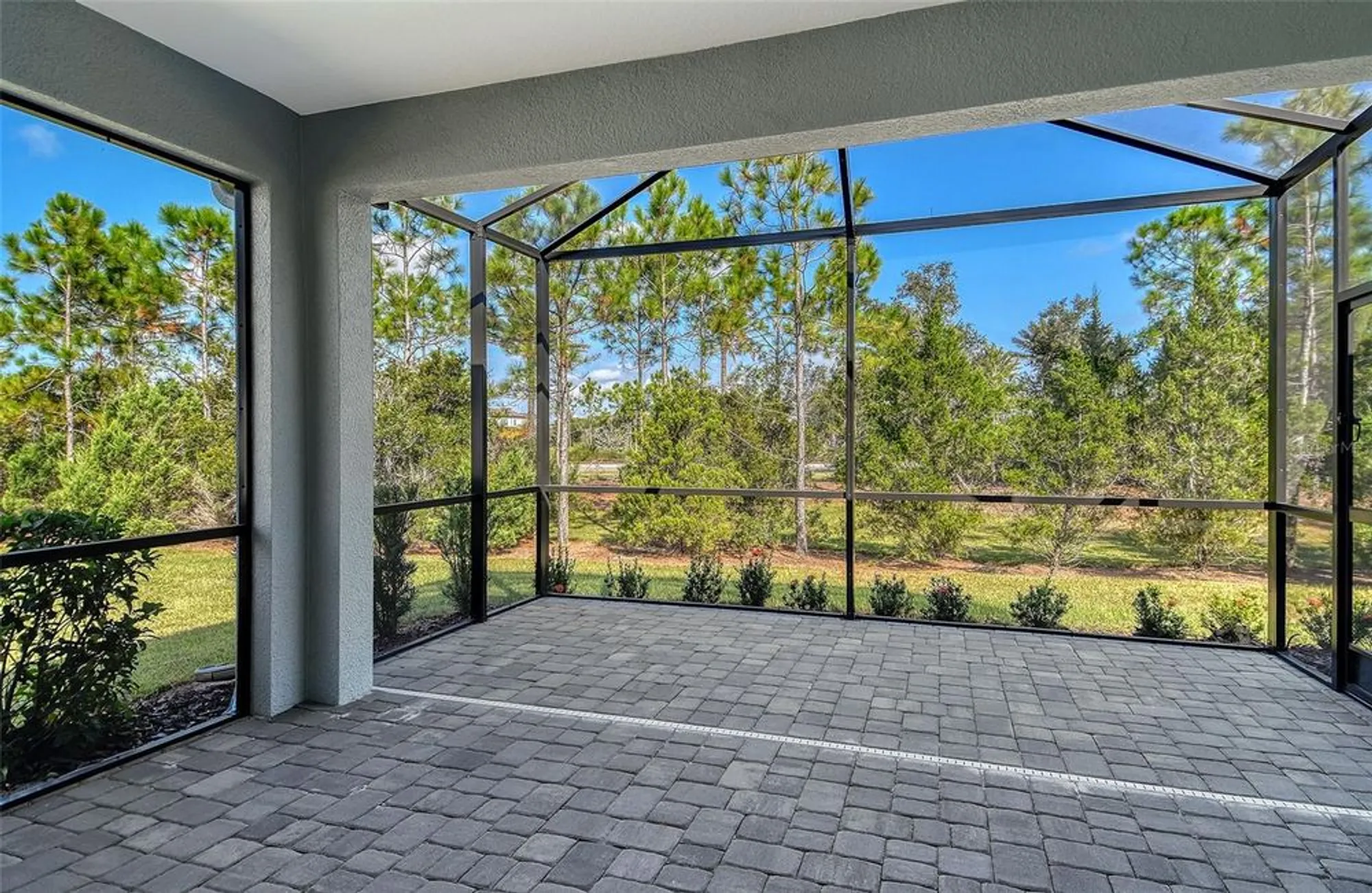 Property Slideshow image 11 of 41 | 12697 palatka dr, Venice, FL, 34293