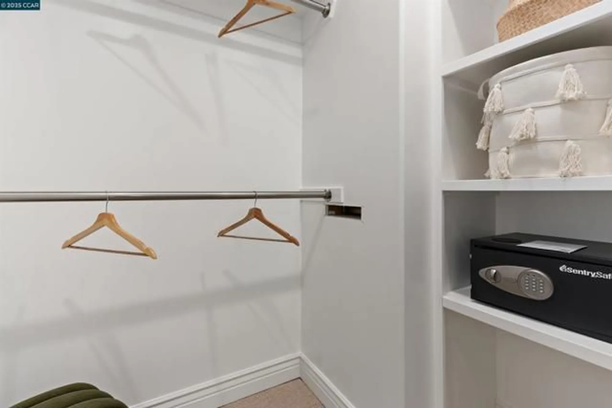 Property Slideshow image 34 of 58 | 2232 golden rain rd apt 1, Walnut Creek, CA, 94595