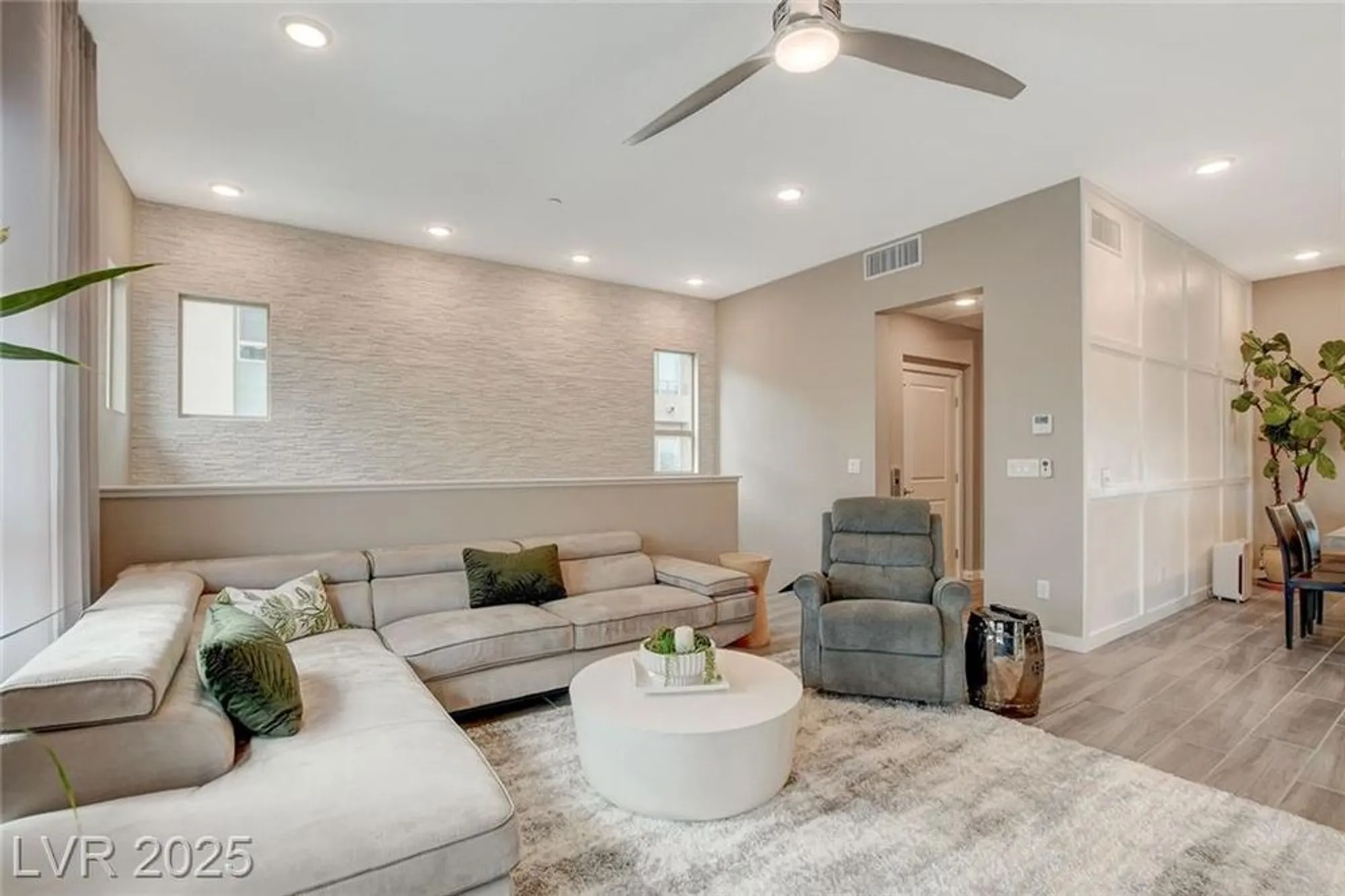 Property Slideshow image 17 of 57 | 4336 guava ct n/a, Las Vegas, NV, 89135