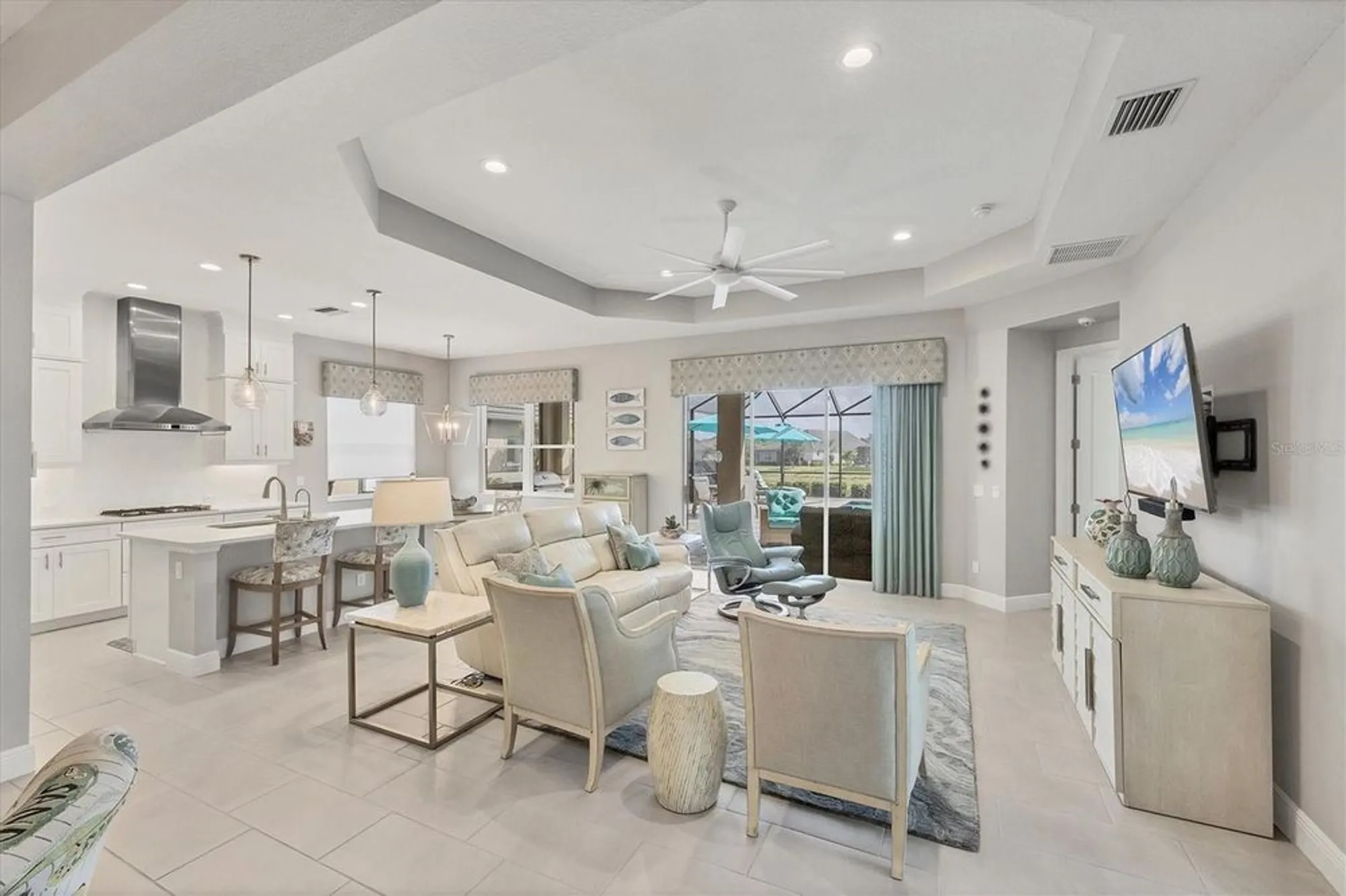 Property Slideshow image 14 of 81 | 4123 midnight blue run, Bradenton, FL, 34211