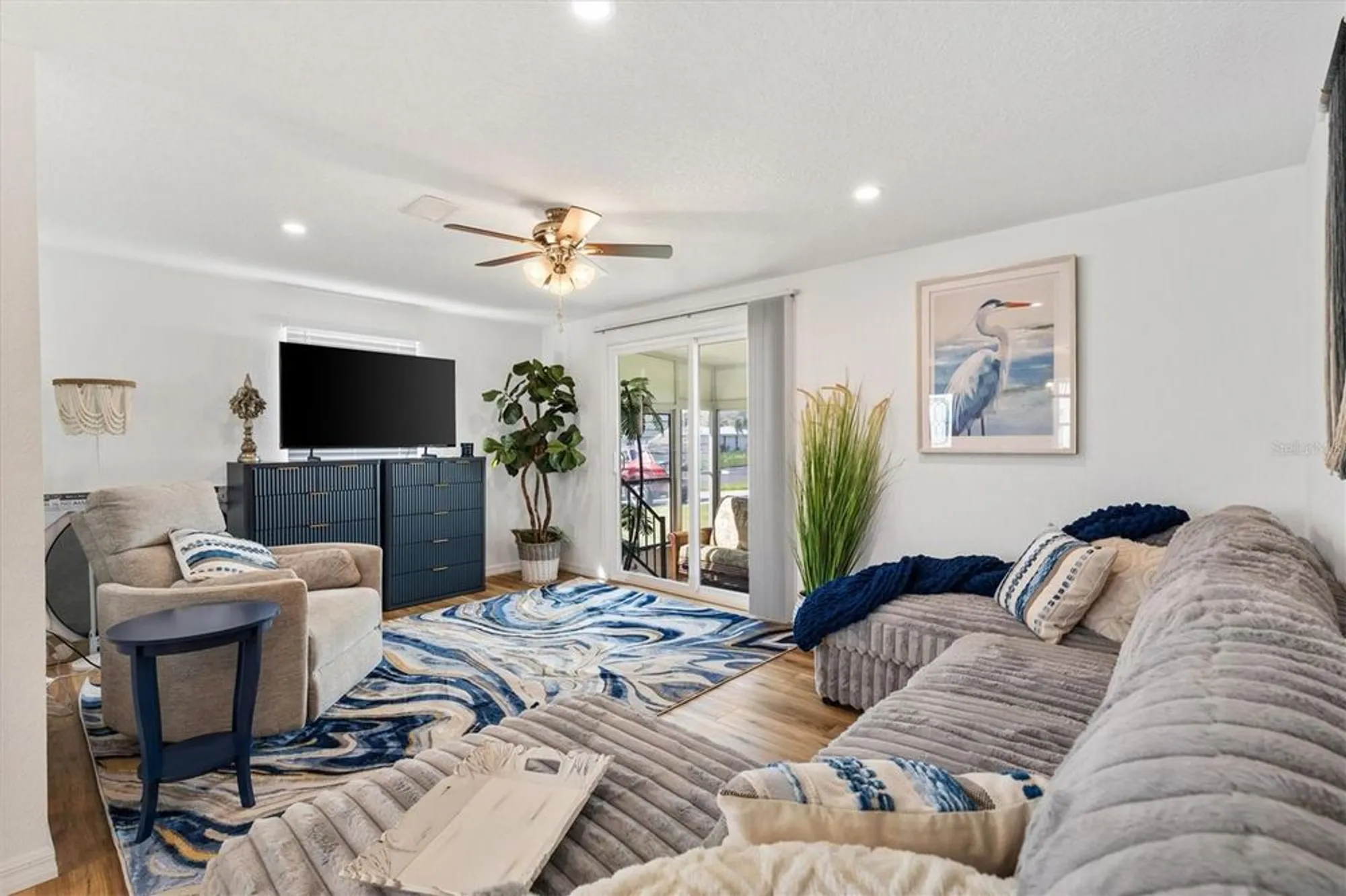 Property Slideshow image 3 of 32 | 1421 e schwartz blvd, The Villages, FL, 32159