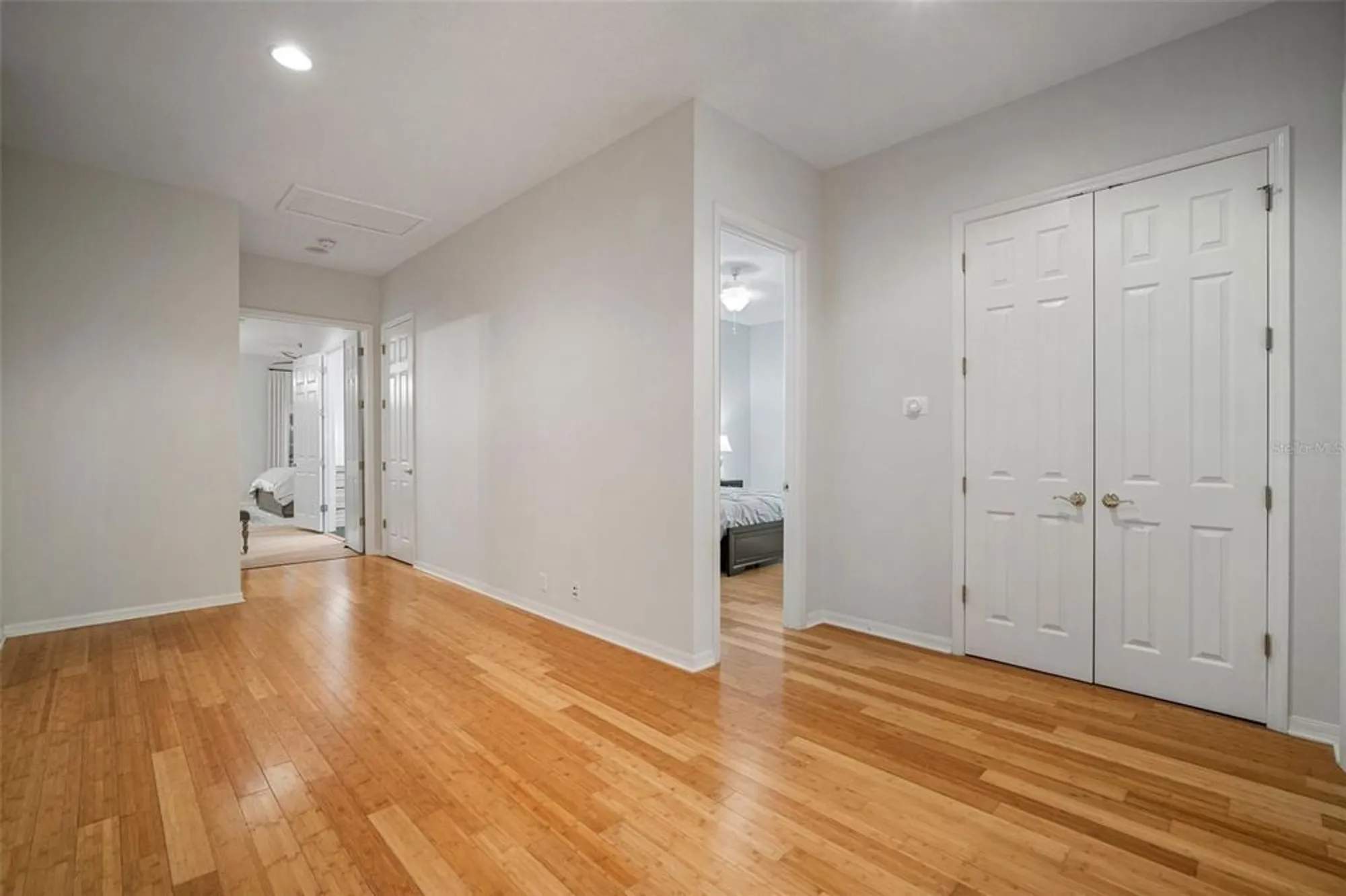 Property Slideshow image 41 of 94 | 825 islebay dr, Apollo Beach, FL, 33572