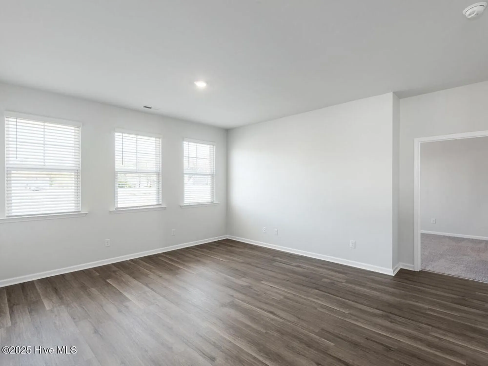 Property Slideshow image 12 of 46 | 9442 crowded gules dr 220, Leland, NC, 28451