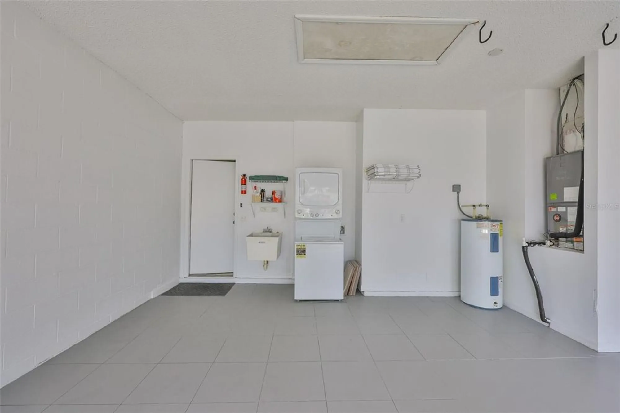 Property Slideshow image 24 of 52 | 2201 nantucket dr 46, Sun City Center, FL, 33573