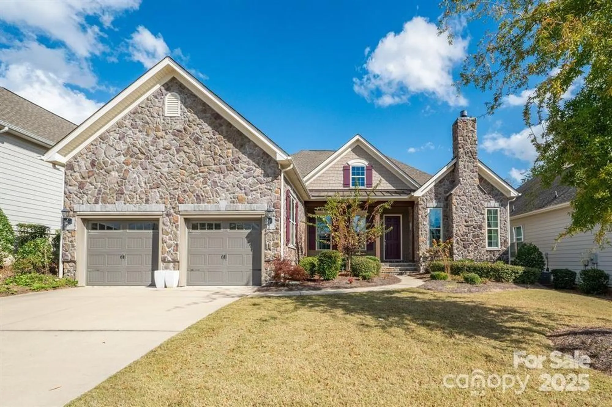 Property Slideshow image 1 of 46 | 14920 high bluff ct, Charlotte, NC, 28278