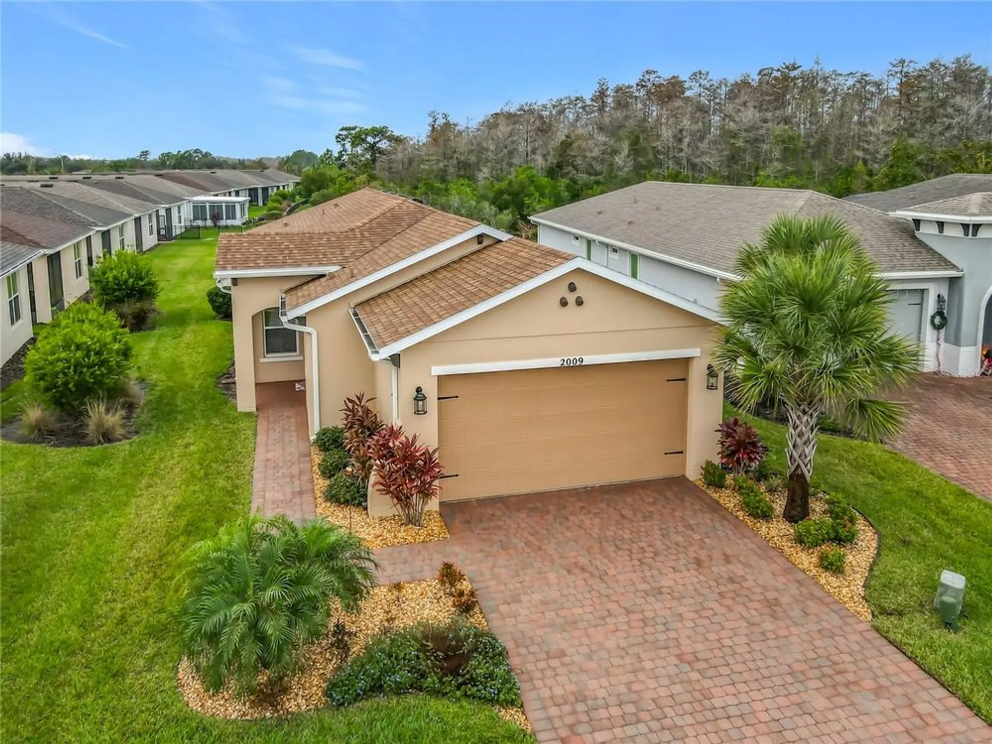 Property Slideshow image 36 of 60 | 2009 lazio loop, Poinciana, FL, 34759
