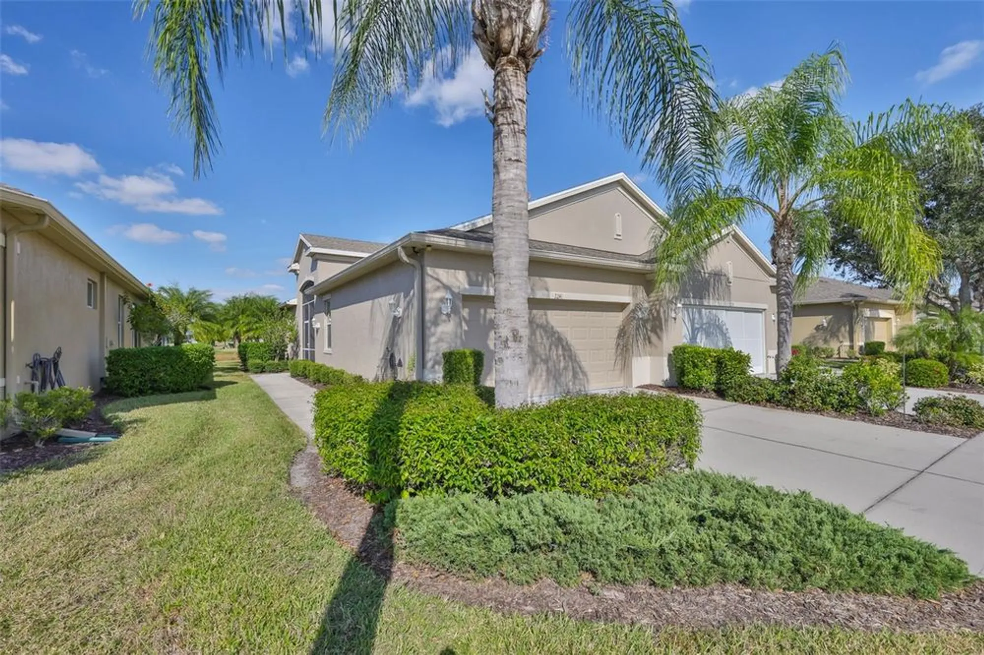 Property Slideshow image 45 of 77 | 2241 nottingham greens dr, Sun City Center, FL, 33573