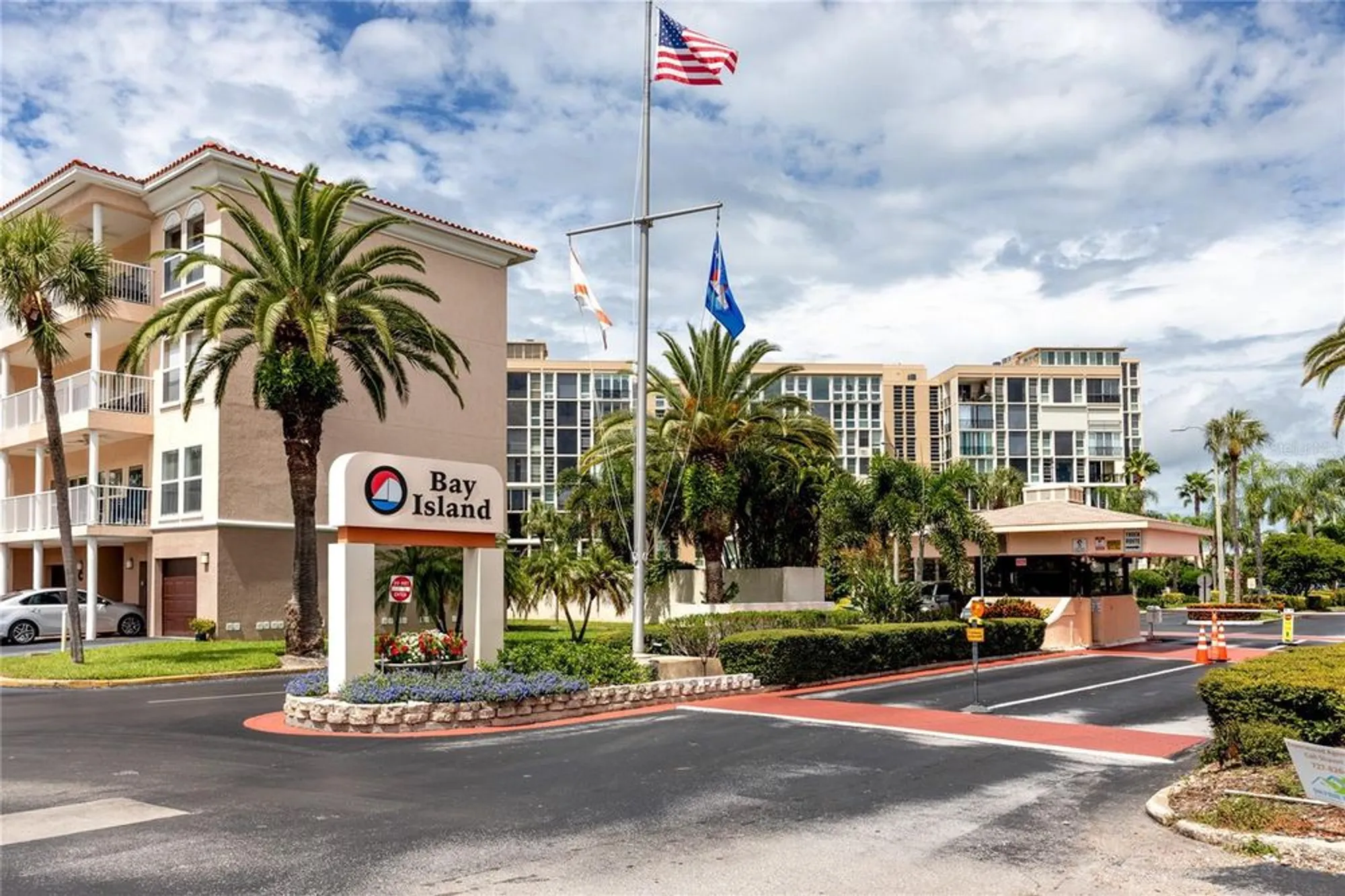 Property Slideshow image 40 of 59 | 7645 sun island dr 304, South Pasadena, FL, 33707