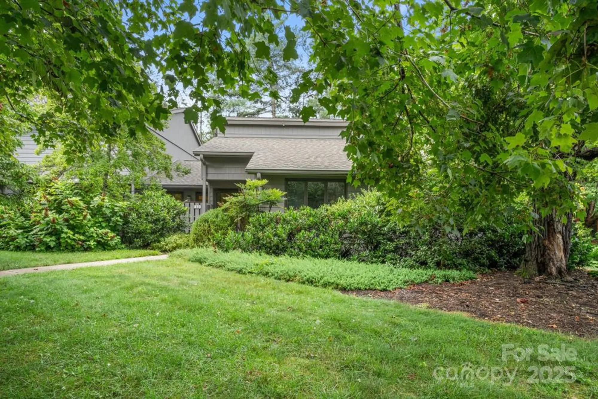 Property Slideshow image 3 of 17 | 470 crowfields dr # 6, Asheville, NC, 28803