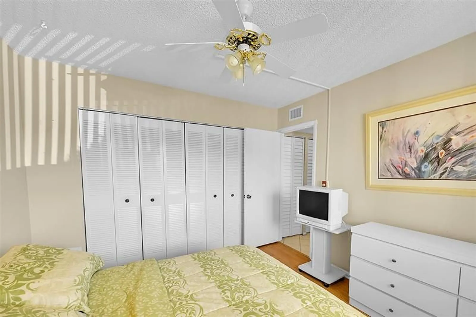 Property Slideshow image 25 of 28 | 6800 royal palm blvd apt 102, Margate, FL, 33063