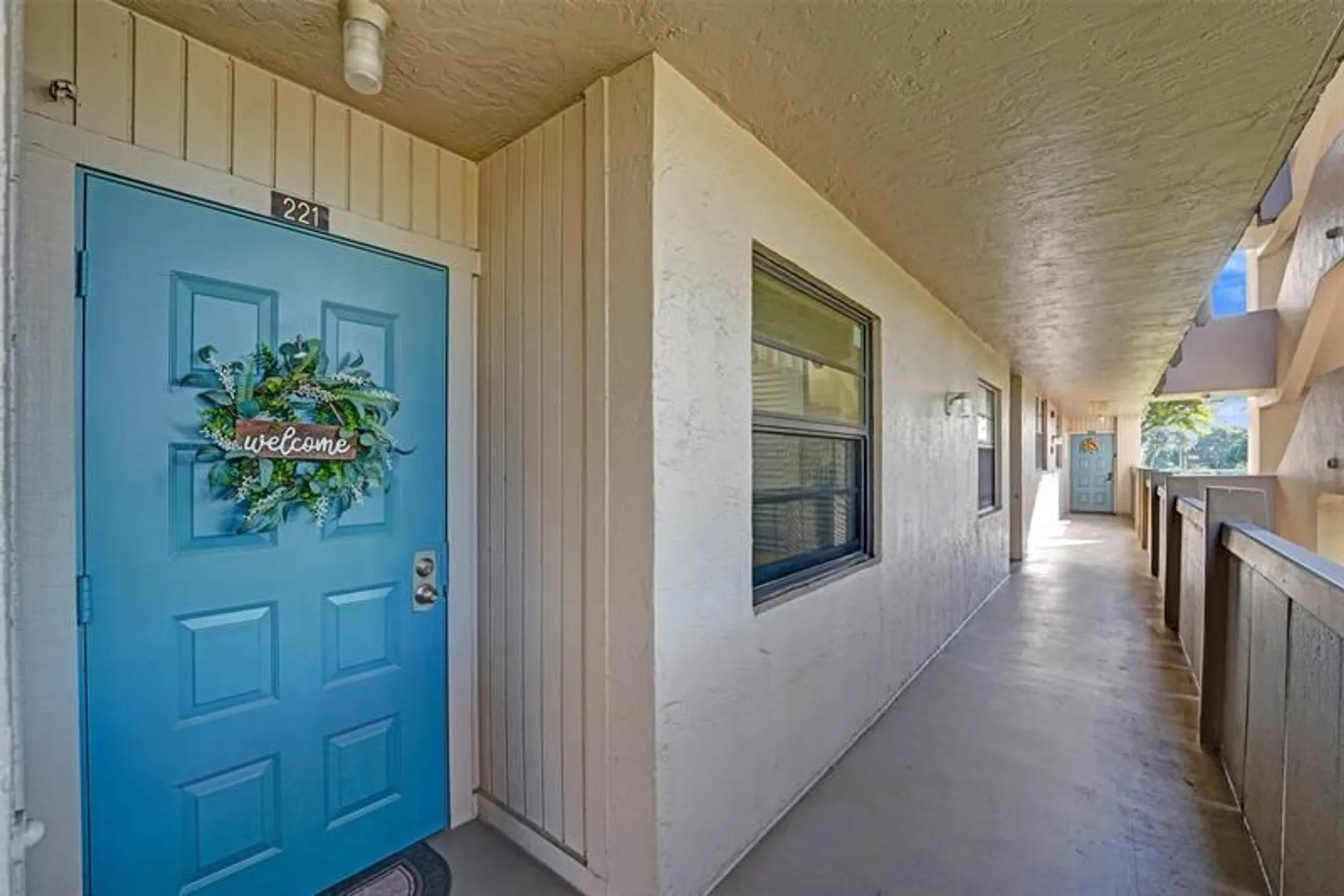 Property Slideshow image 15 of 29 | 900 colony point cir apt 221, Pembroke Pines, FL, 33026