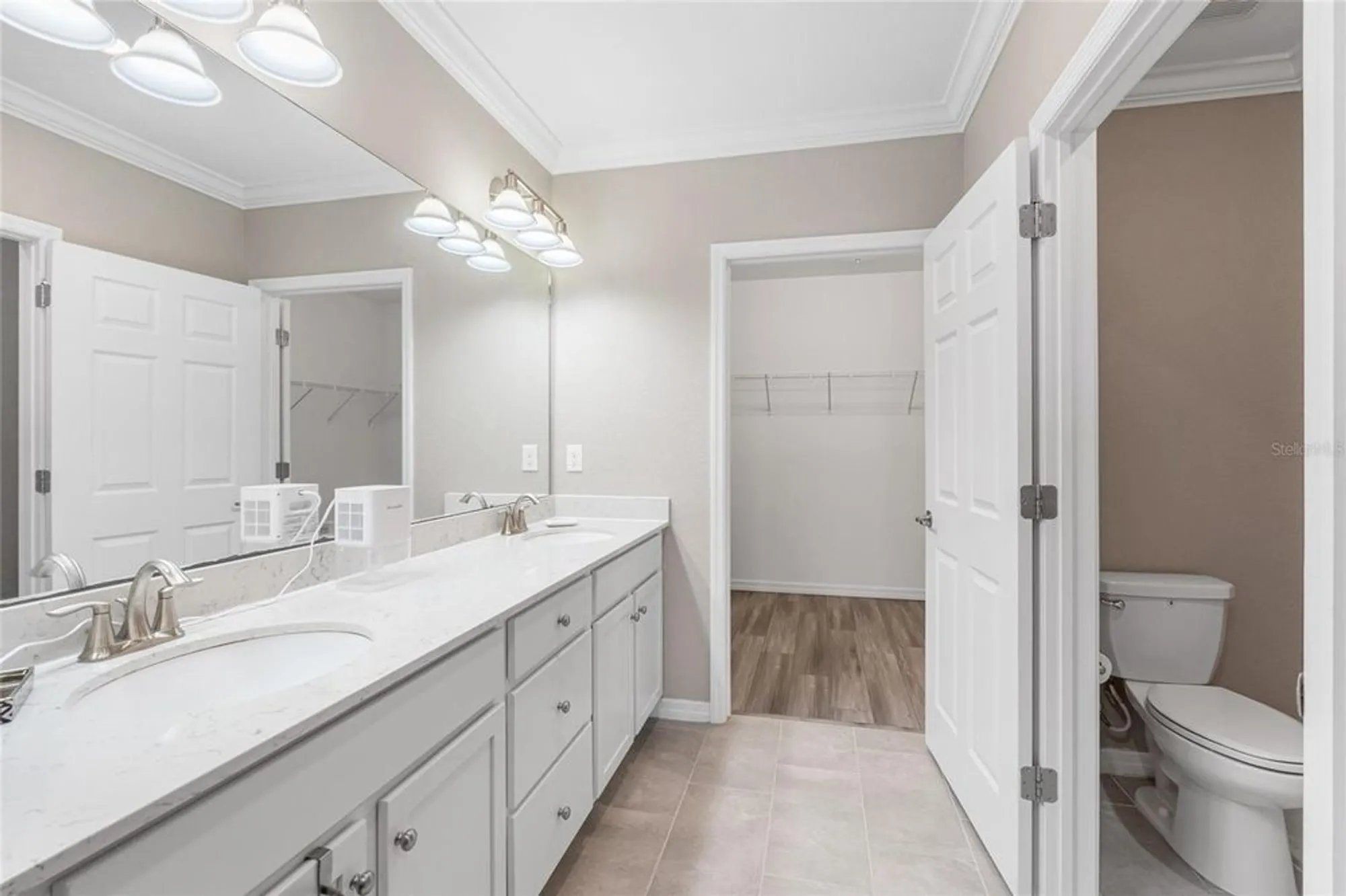 Property Slideshow image 23 of 74 | 10038 crooked creek dr unit 103, Venice, FL, 34293