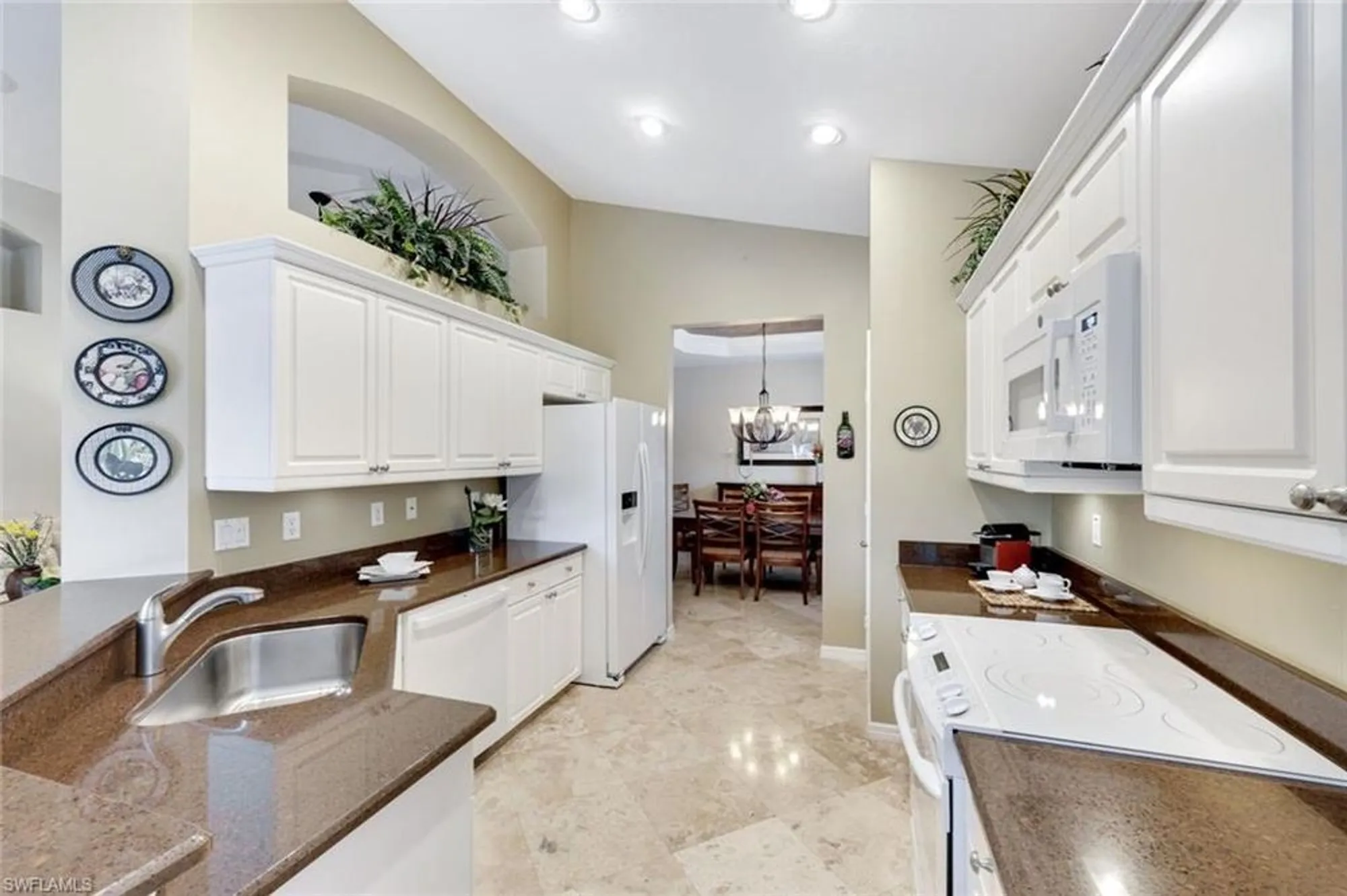 Property Slideshow image 9 of 29 | 4706 montego pointe way 201, Bonita Springs, FL, 34134