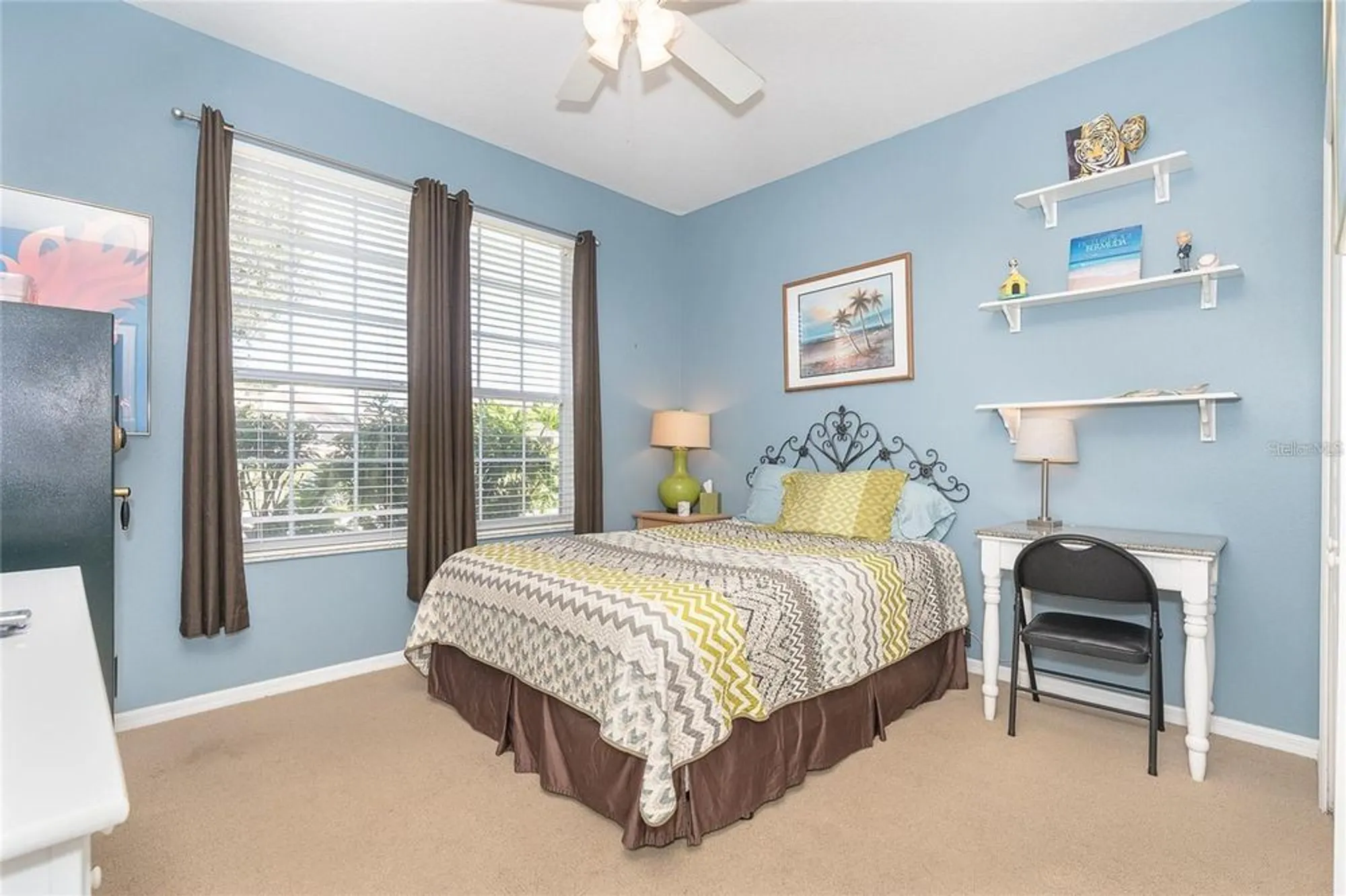 Property Slideshow image 15 of 28 | 320 langholm dr, Venice, FL, 34293
