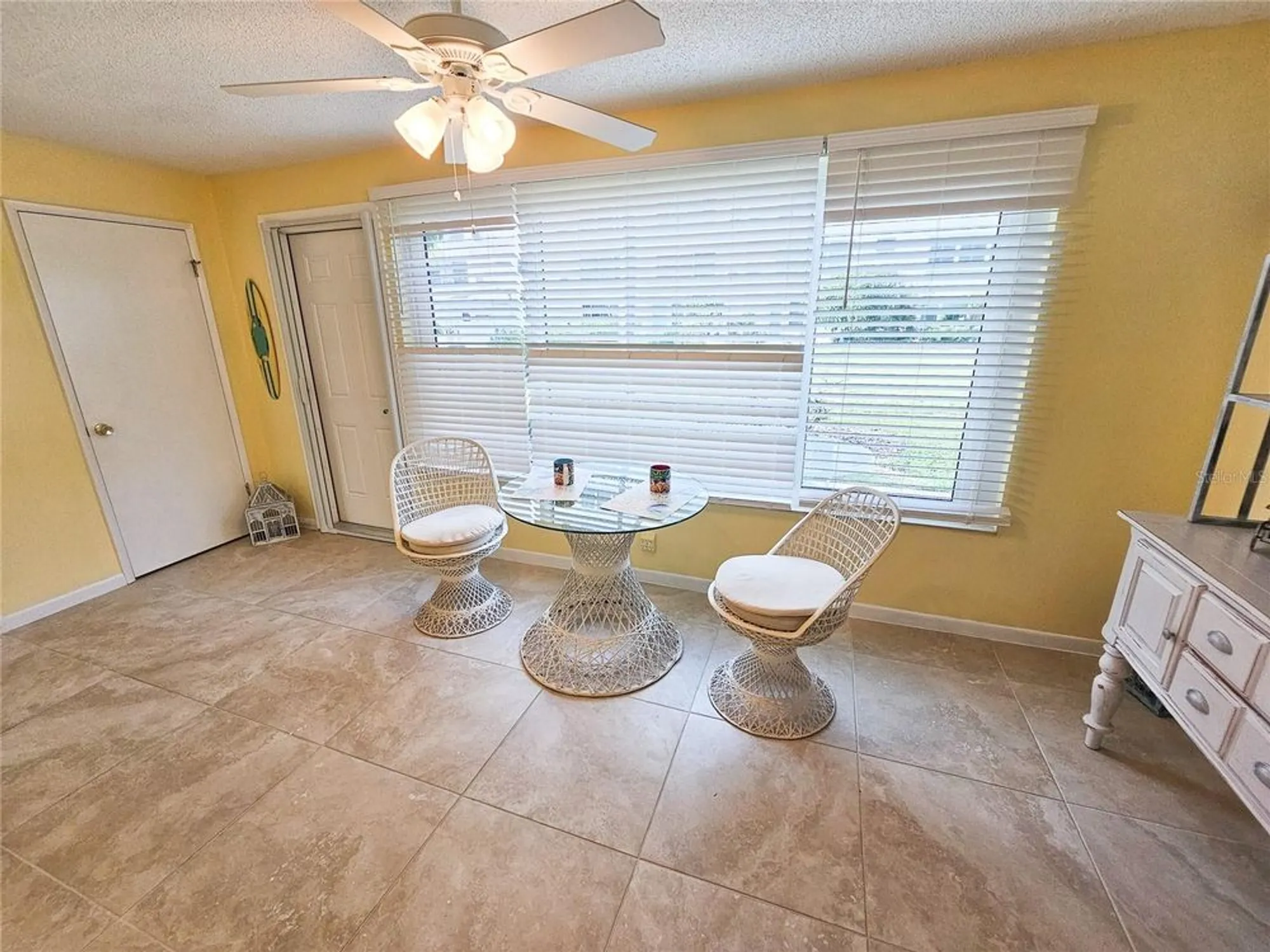 Property Slideshow image 11 of 32 | 2960 59th st 105, Gulfport, FL, 33707