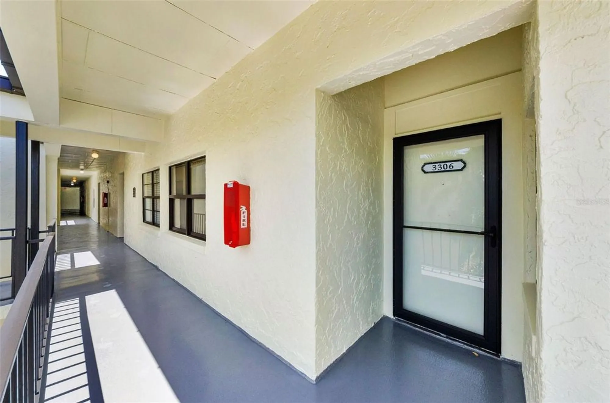 Property Slideshow image 2 of 49 | 14130 rosemary ln apt 3306, Largo, FL, 33774