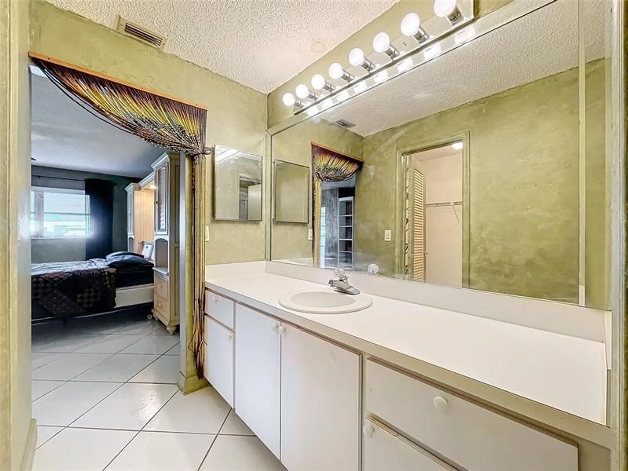 Property Slideshow image 36 of 83 | 1035 nw 88th ave c89, Plantation, FL, 33322