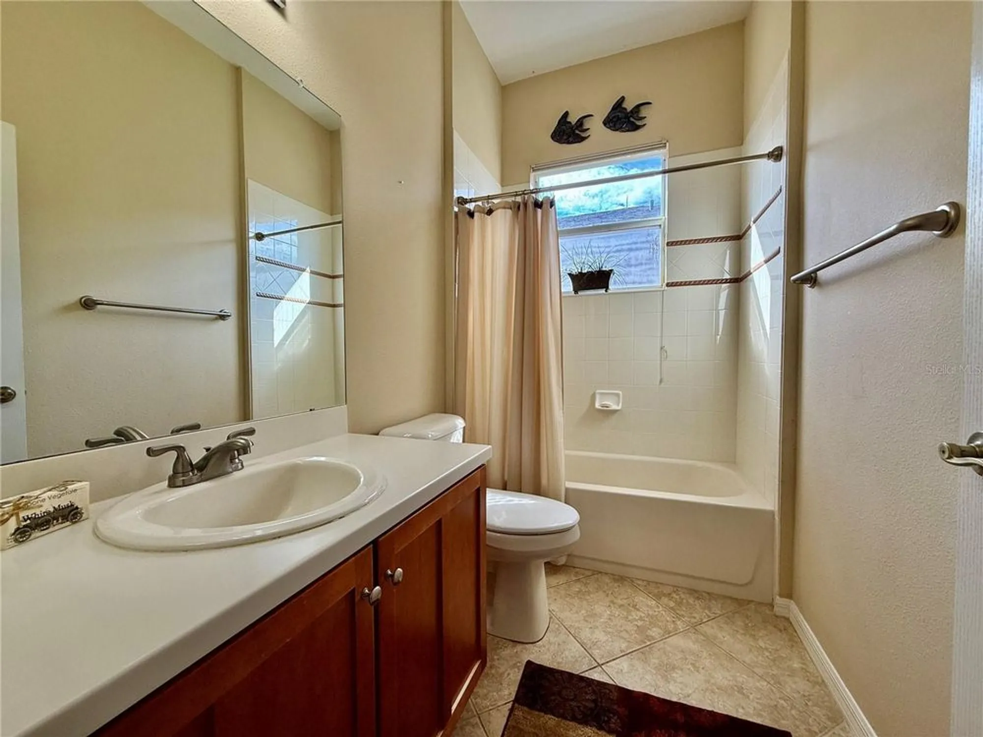 Property Slideshow image 13 of 31 | 446 noble faire dr, Sun City Center, FL, 33573