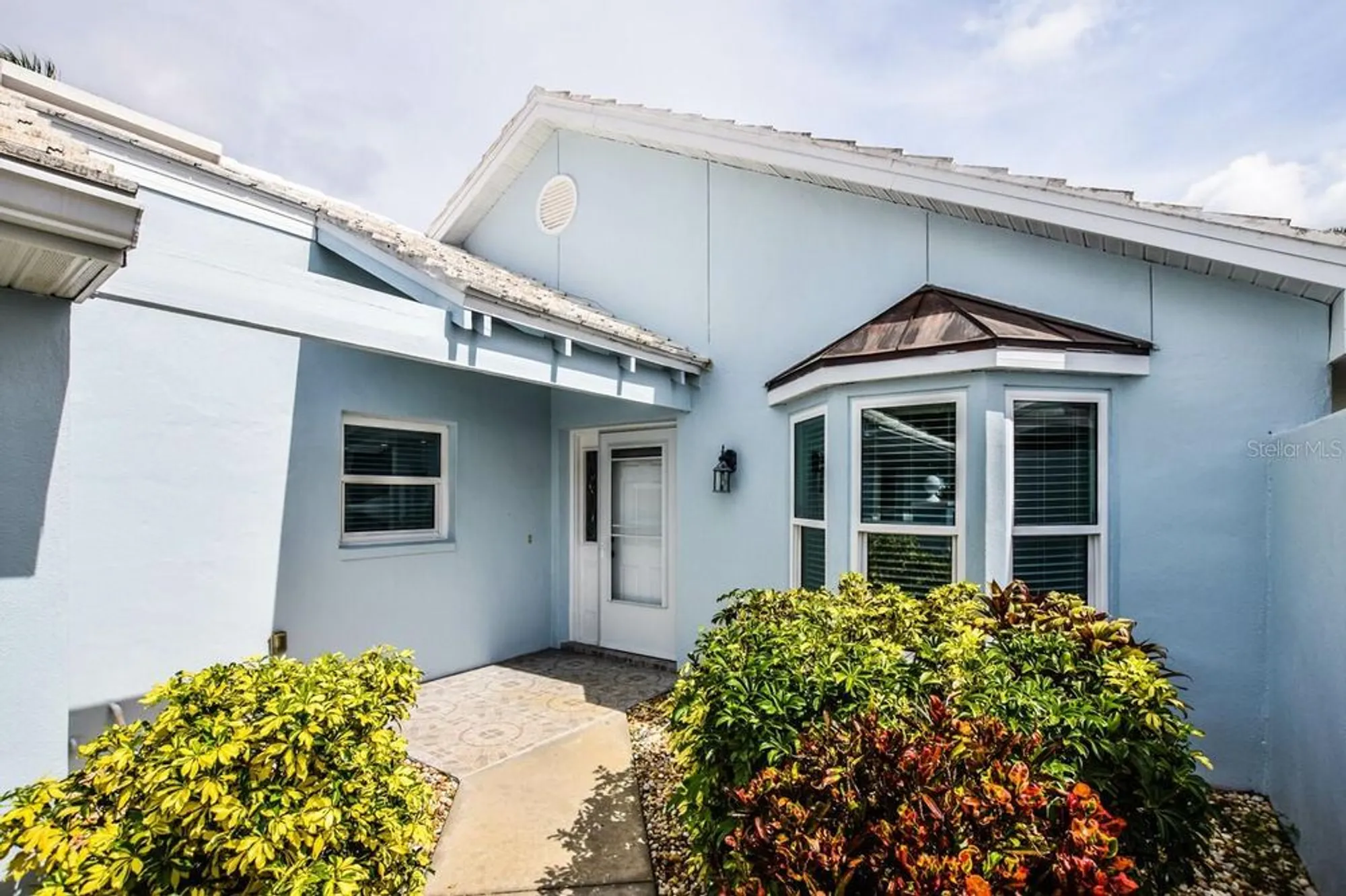 Property Slideshow image 2 of 65 | 702 brightside crescent dr 2, Venice, FL, 34293