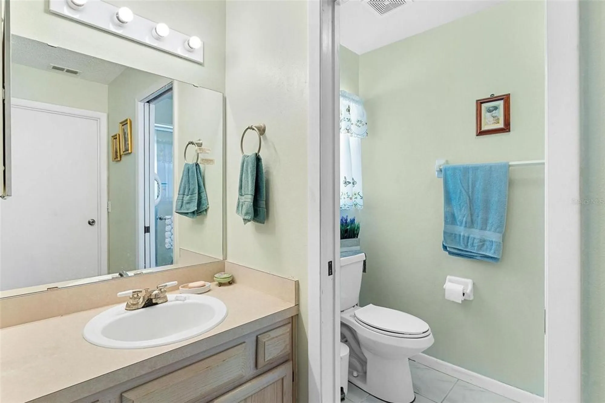 Property Slideshow image 20 of 41 | 32819 timberwood dr, Leesburg, FL, 34748