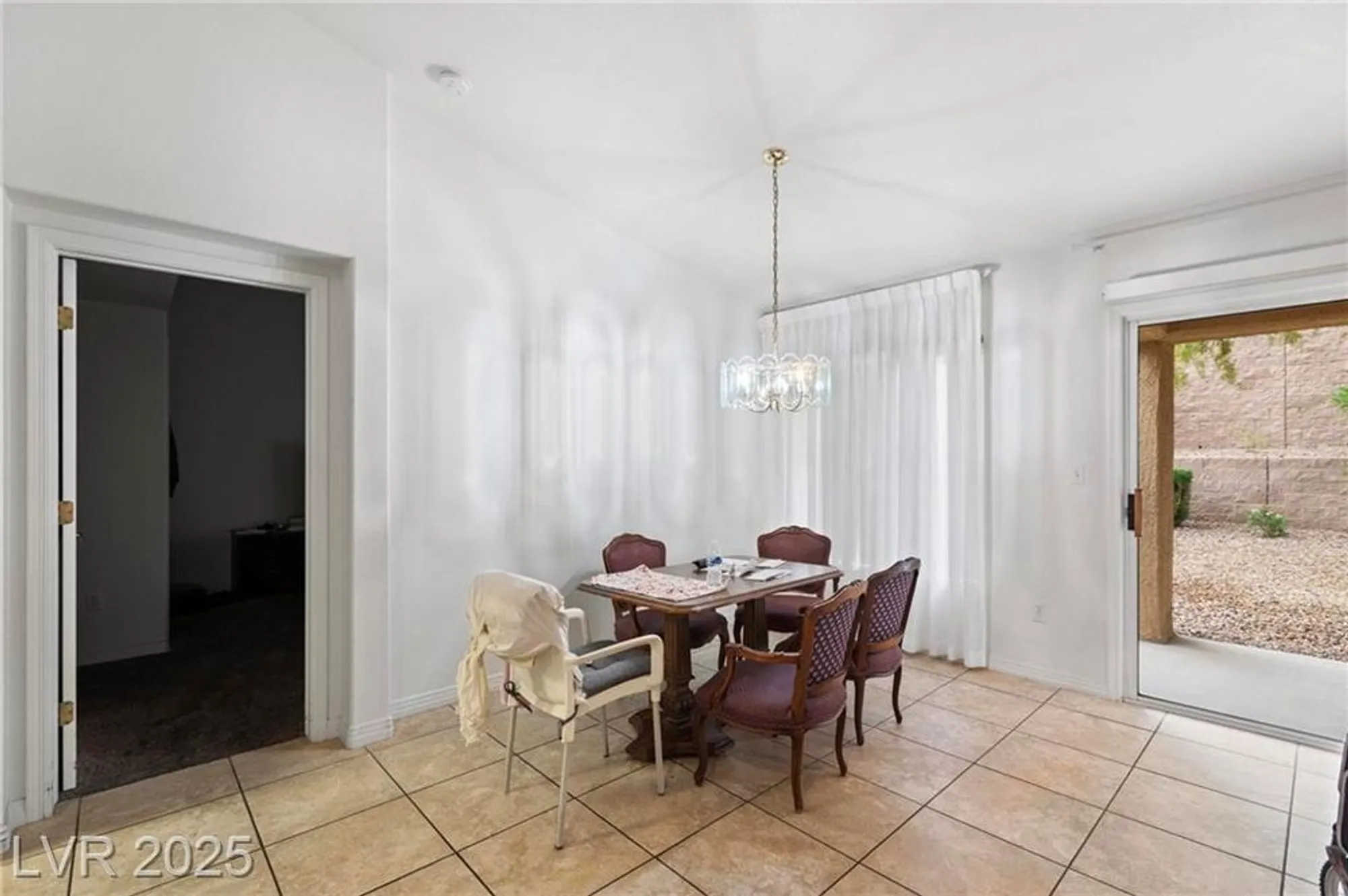 Property Slideshow image 21 of 29 | 2231 hallston st, Las Vegas, NV, 89134