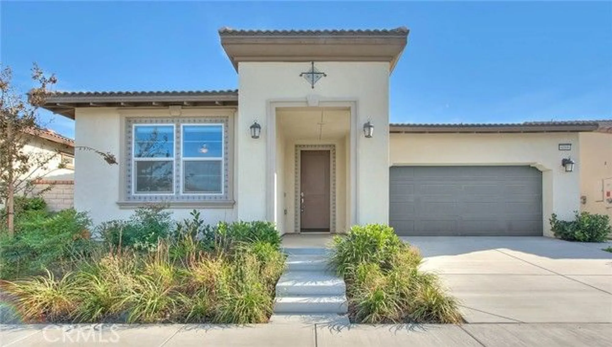 Property Slideshow image 1 of 45 | 4068 e amigos privado, Ontario, CA, 91761