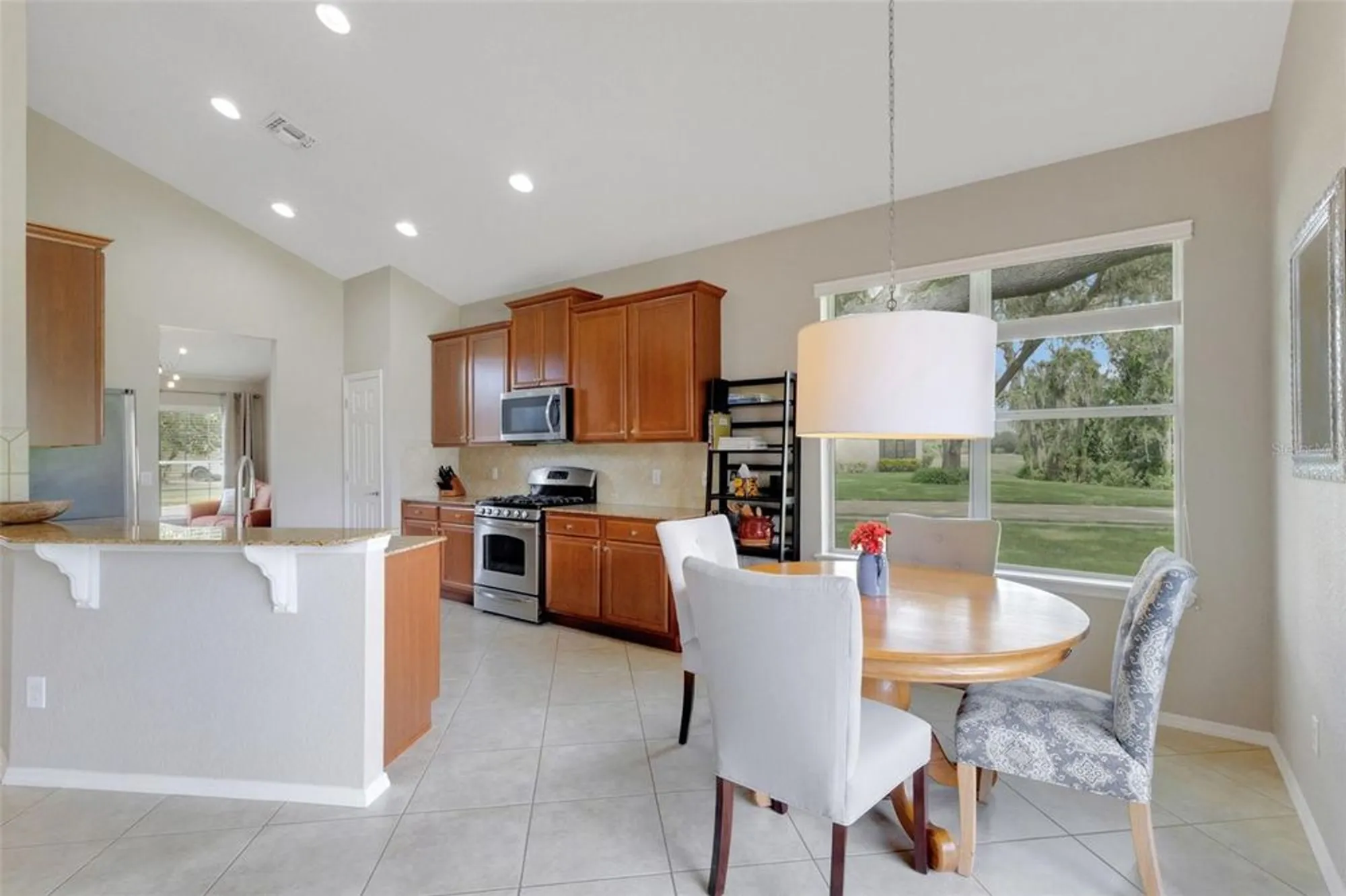 Property Slideshow image 14 of 77 | 336 del sol ave, Davenport, FL, 33837