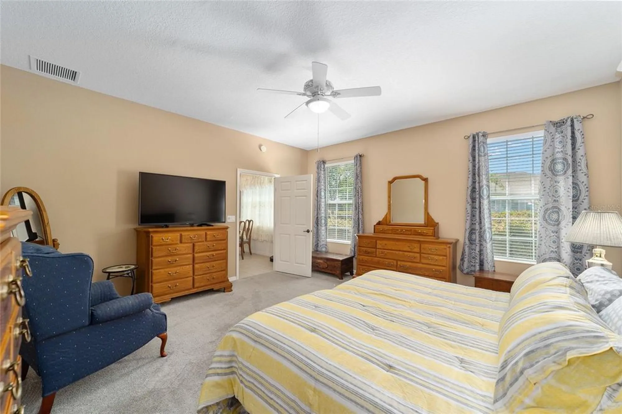 Property Slideshow image 38 of 49 | 8678 sw 83rd cir, Ocala, FL, 34481