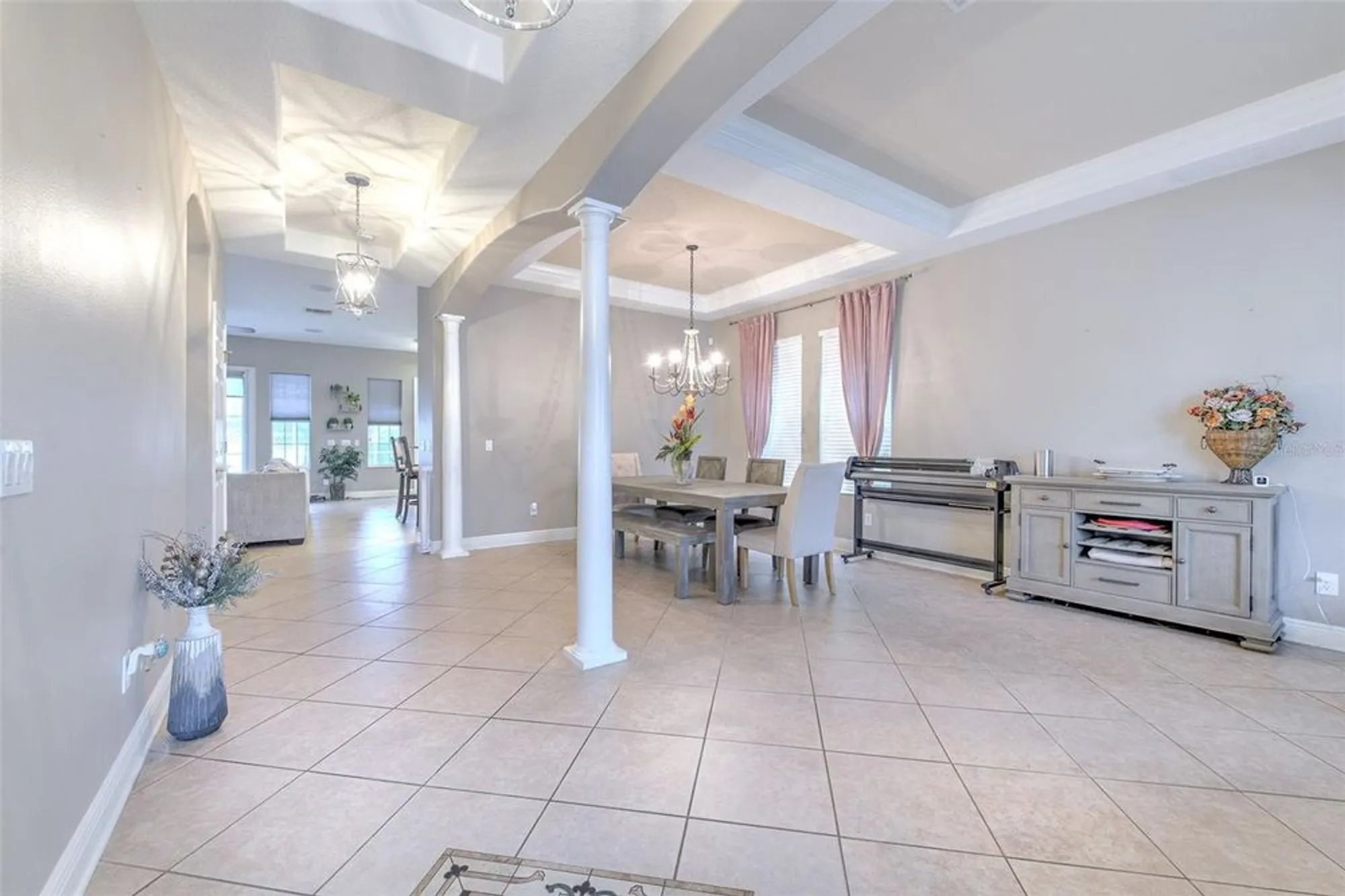 Property Slideshow image 14 of 69 | 406 manns harbor dr, Apollo Beach, FL, 33572
