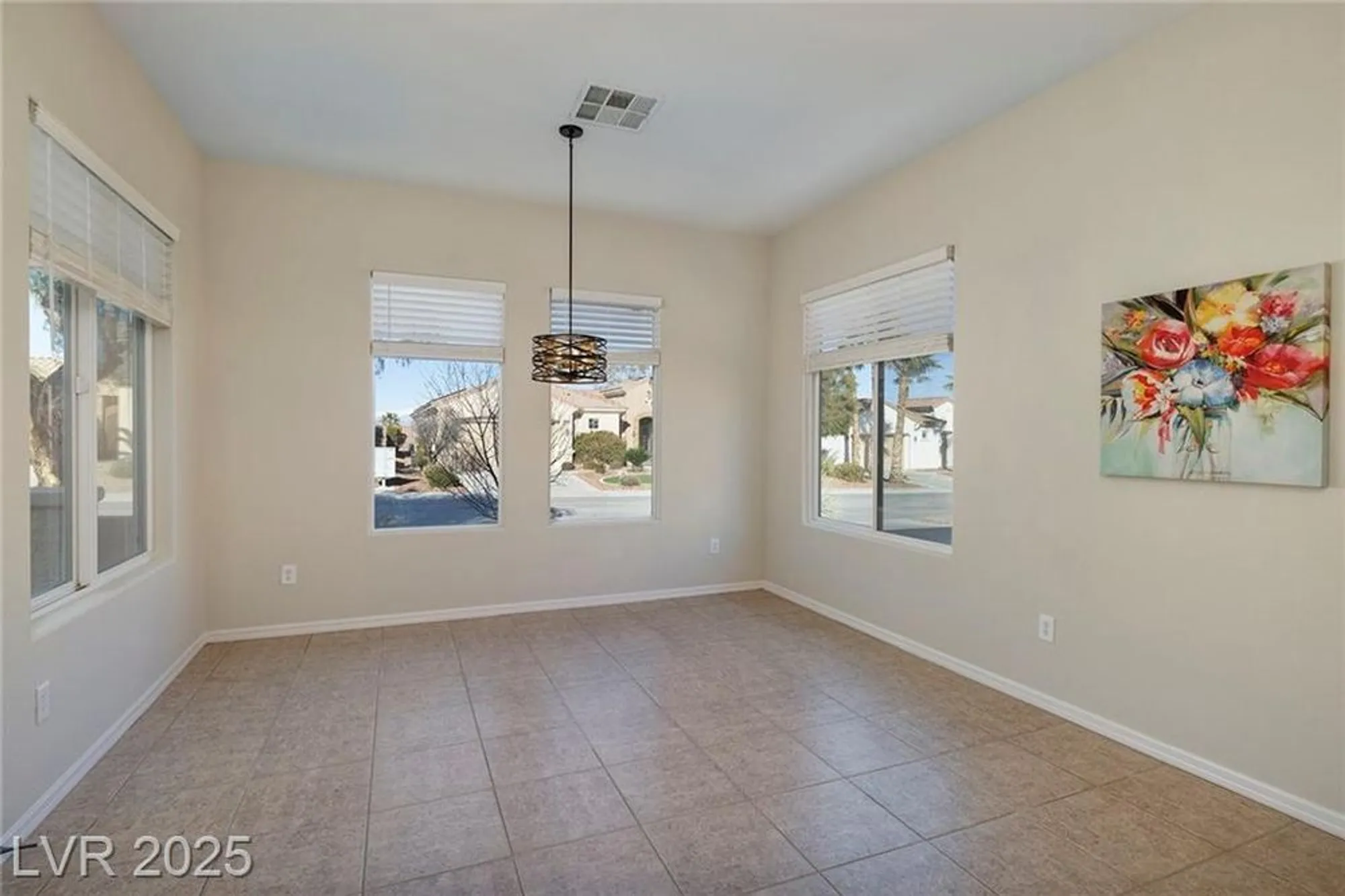 Property Slideshow image 19 of 53 | 2156 twin falls dr, Henderson, NV, 89044