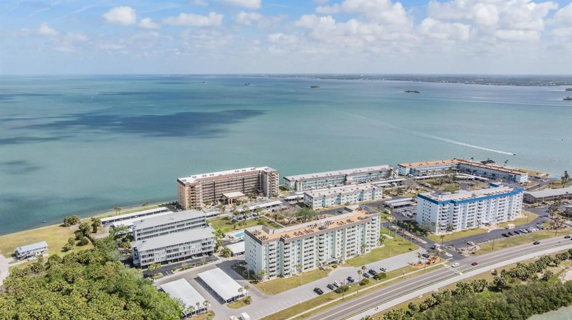 Property Slideshow image 41 of 60 | 9 forbes pl 310, Dunedin, FL, 34698